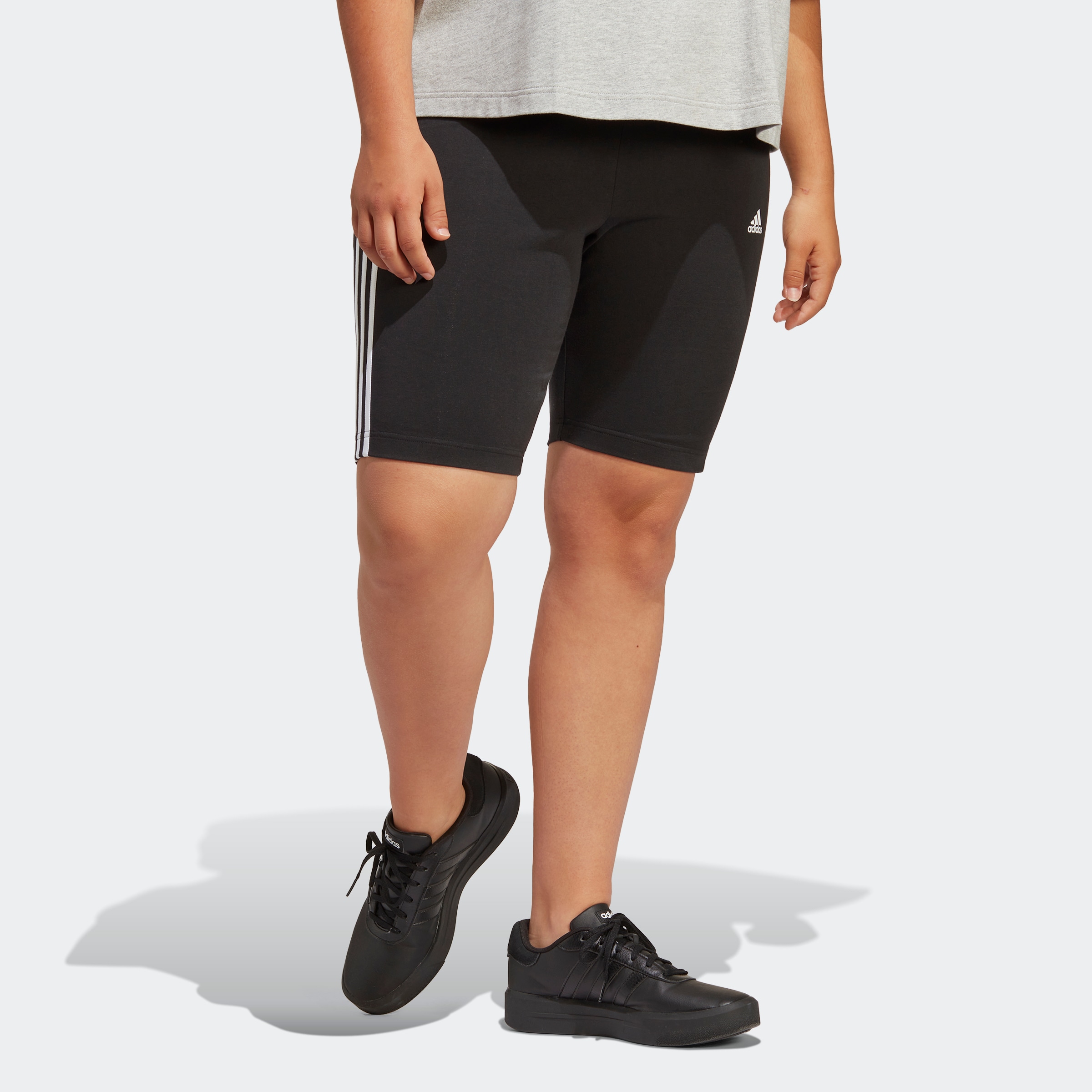 adidas Sportswear Shorts »ESSENTIALS 3STREIFEN KURZE TIGHT«, (1 tlg.)  online