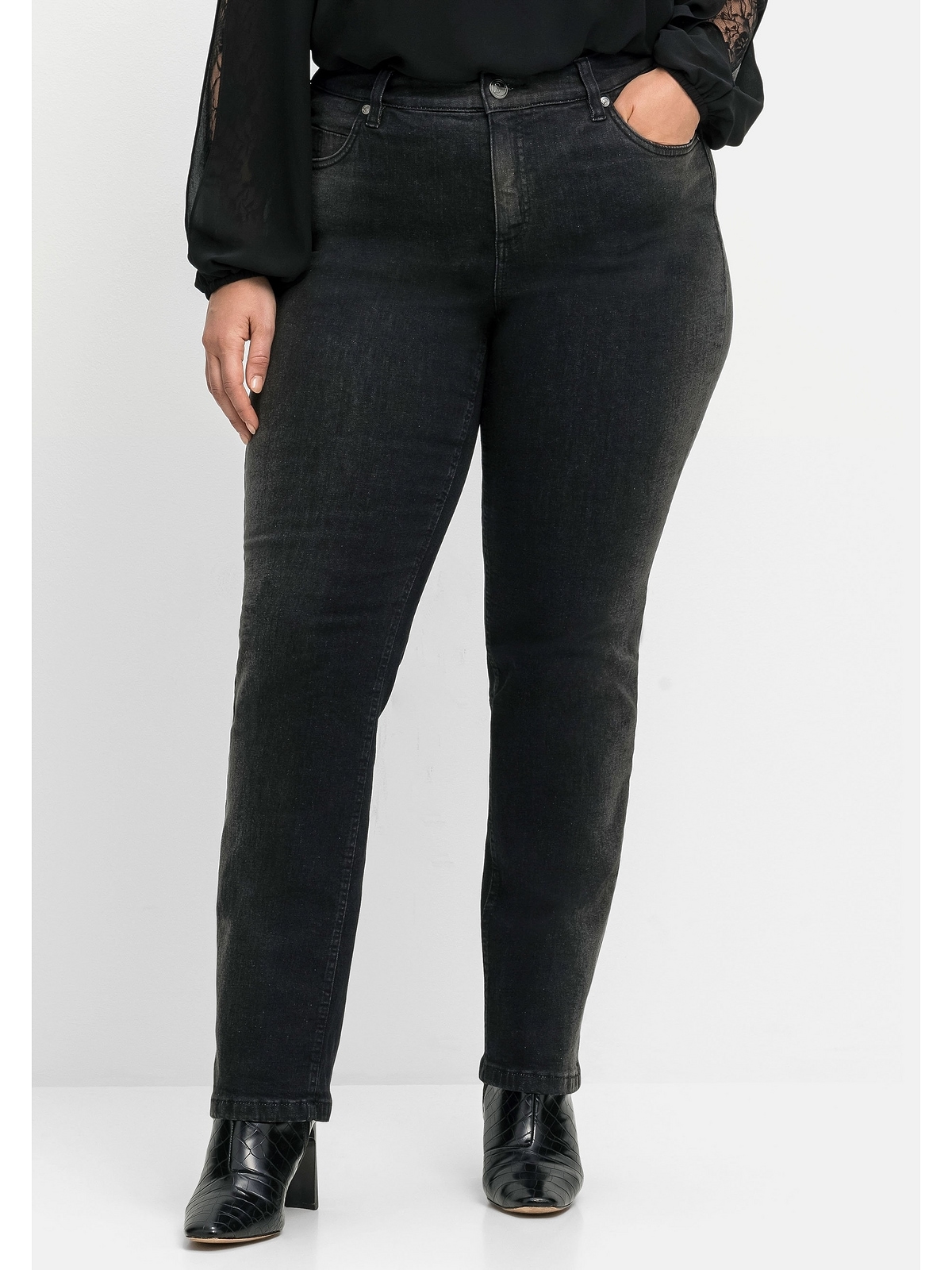 Sheego Gerade Größen«, mit »Große Waschung, bestellen Jeans extralang individueller
