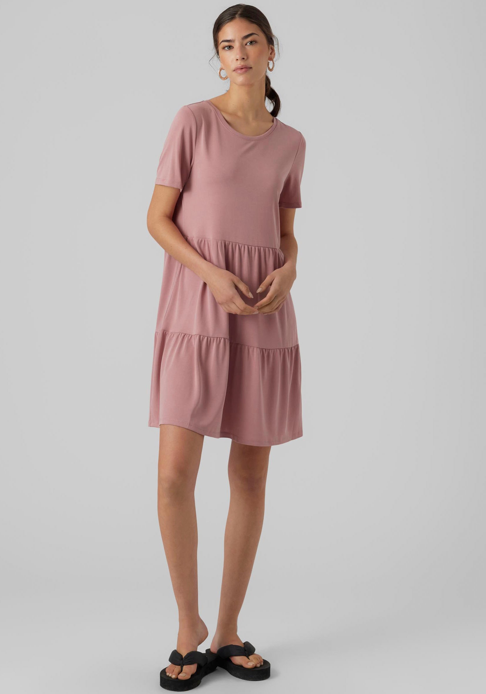 shoppen Moda DRESS« | Jerseykleid Vero I\'m walking »VMFILLI SHORT SS CALIA