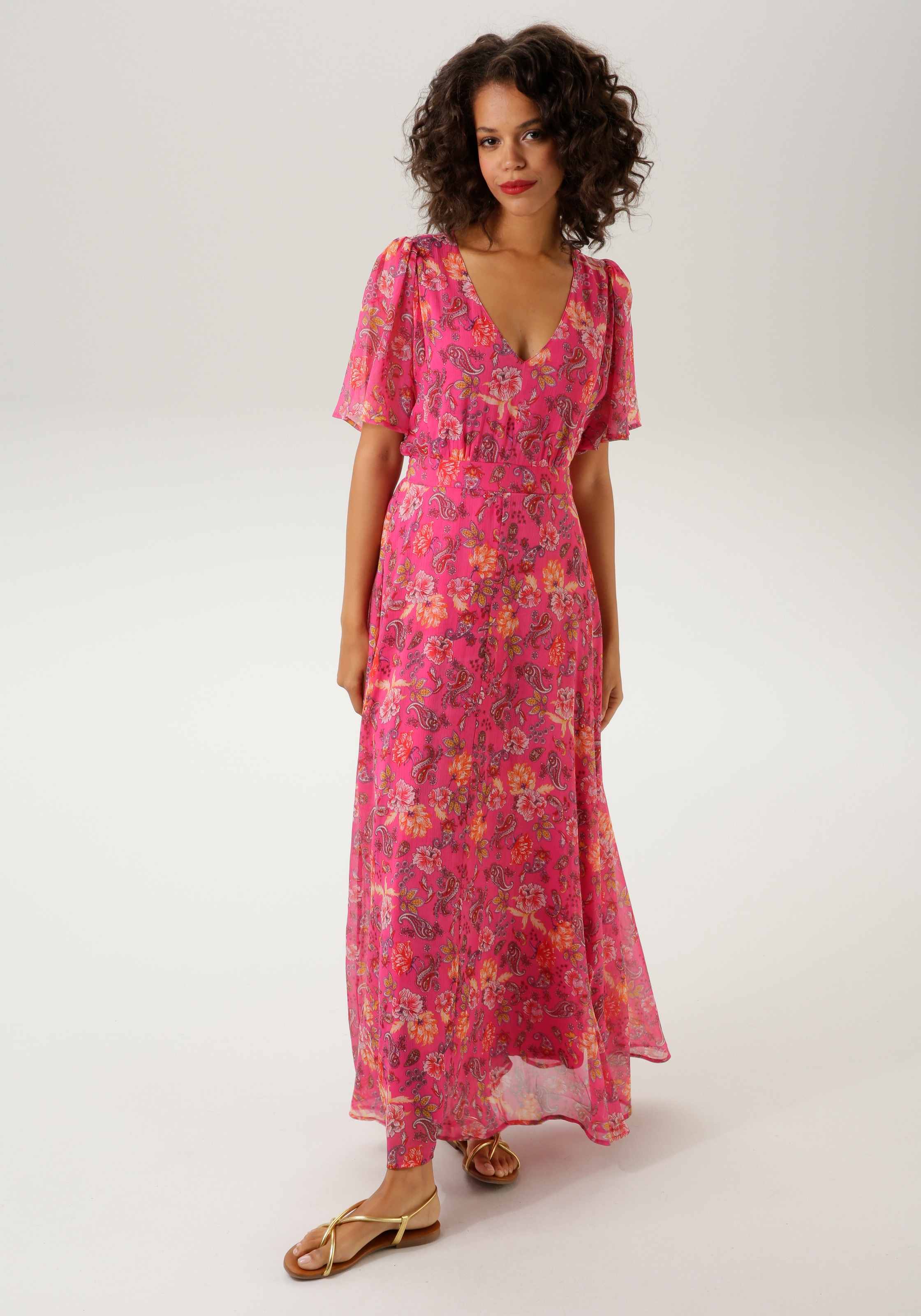 Aniston CASUAL Sommerkleid, mit phantasievollem Blumen- und Paisley-Druck -  NEUE KOLLEKTION online kaufen | I\'m walking