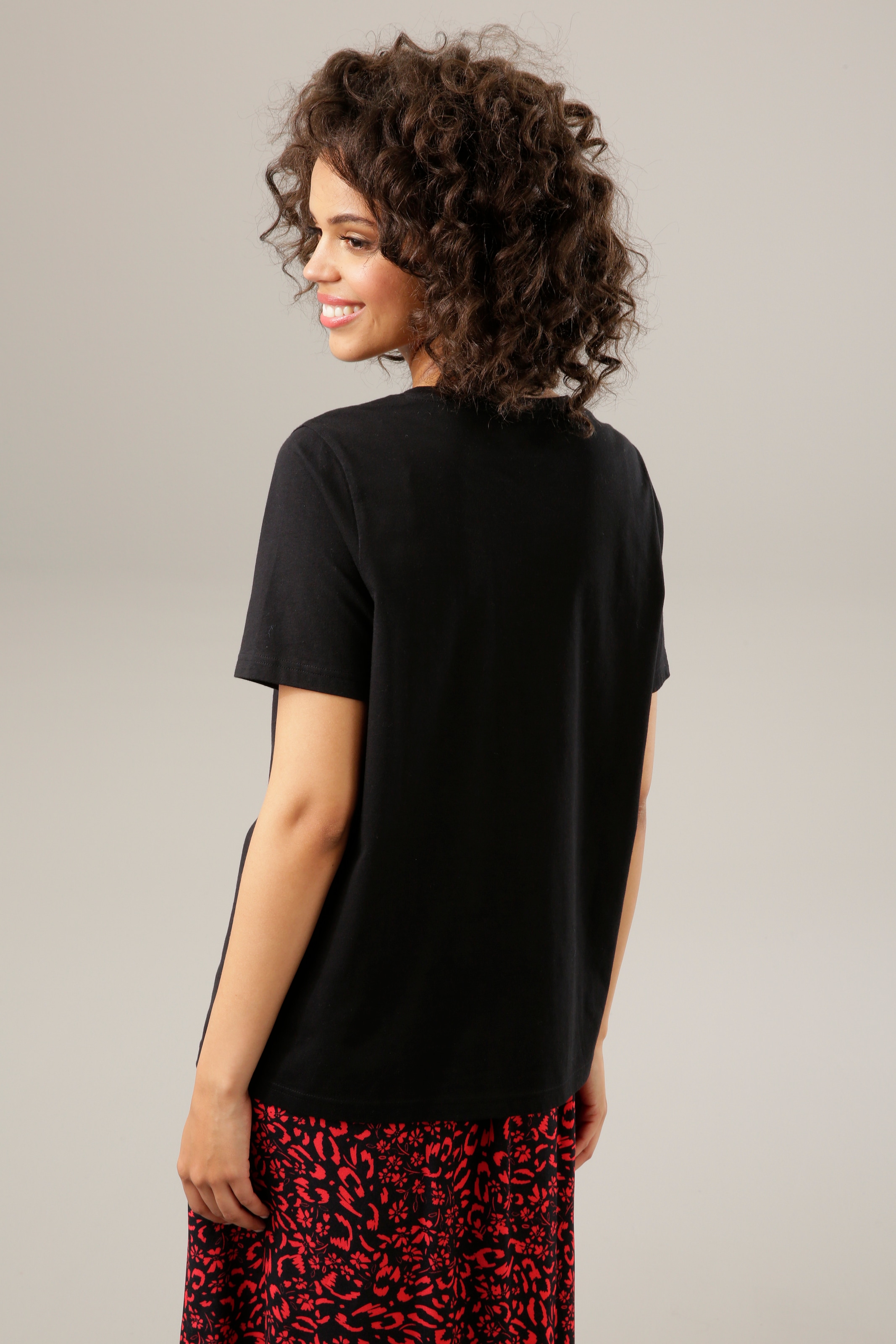 Aniston CASUAL T-Shirt, mit kunstvollem Kopf aus Kordel und Stickerei  online | I'm walking