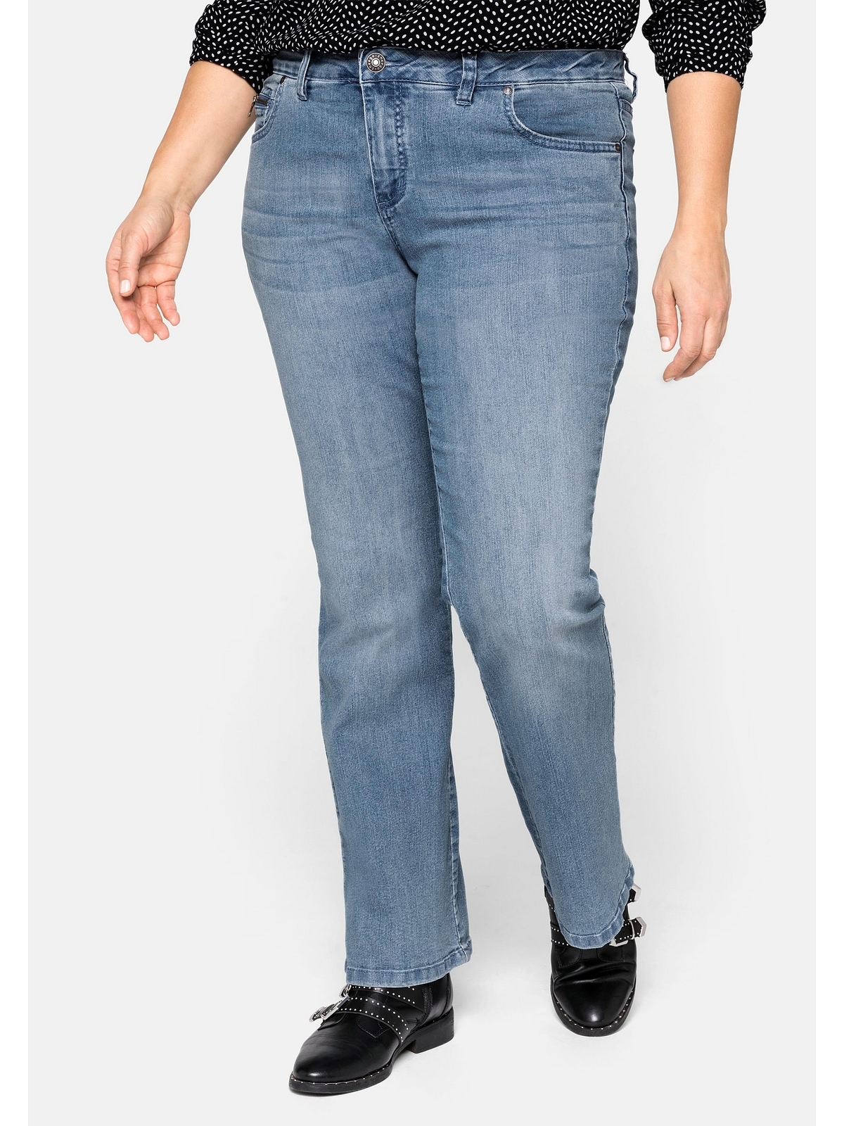 Sheego Bootcut-Jeans »Große Größen«, in mit | Used-Effekten walking 5-Pocket-Form, online I\'m