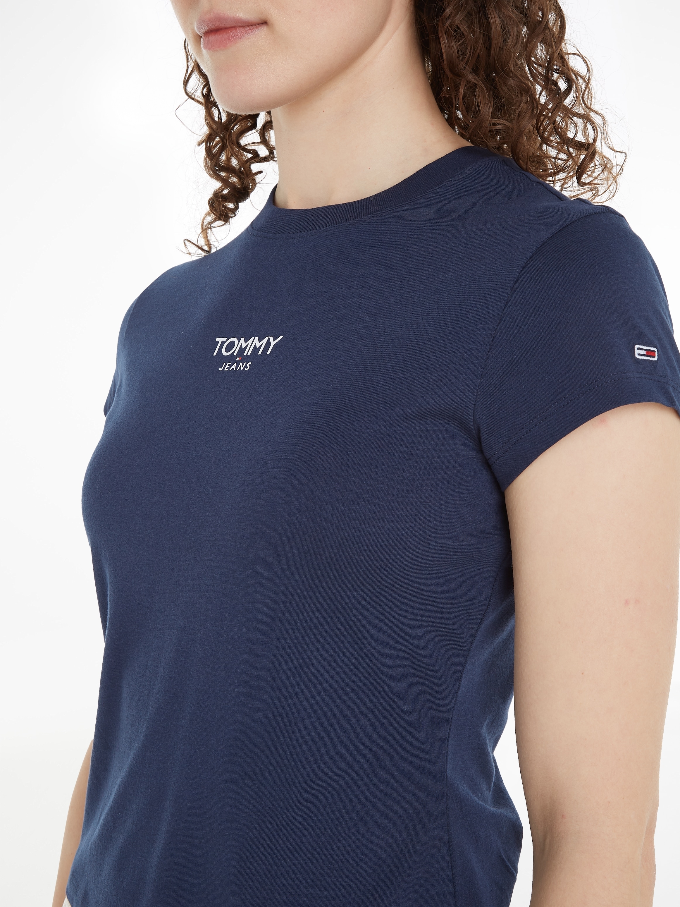 SS«, Tommy LOGO Jeans walking »TJW I\'m Logo Tommy 1 Jeans T-Shirt mit | ESSENTIAL online BBY