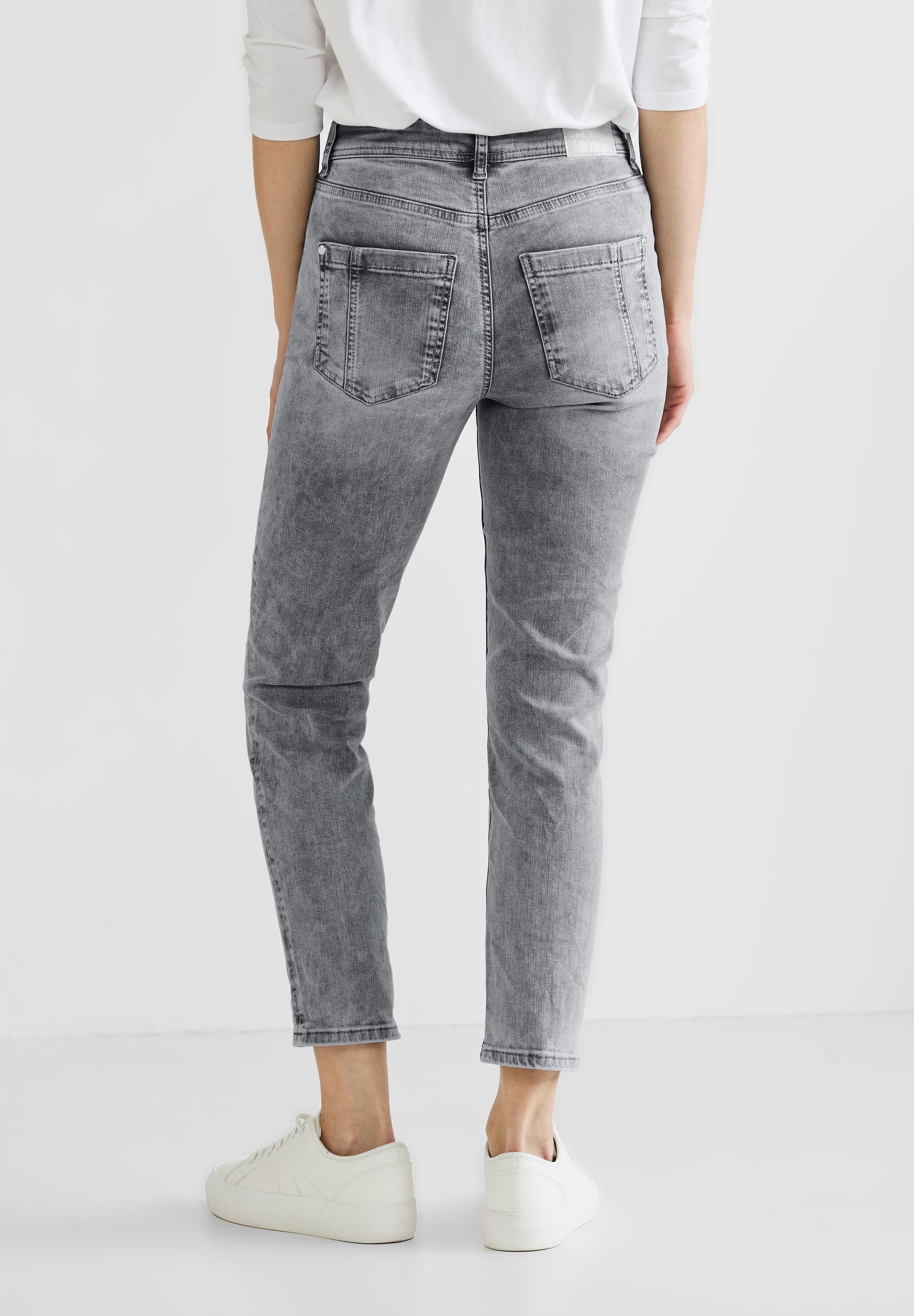bestellen ONE 5-Pocket-Style STREET Comfort-fit-Jeans,