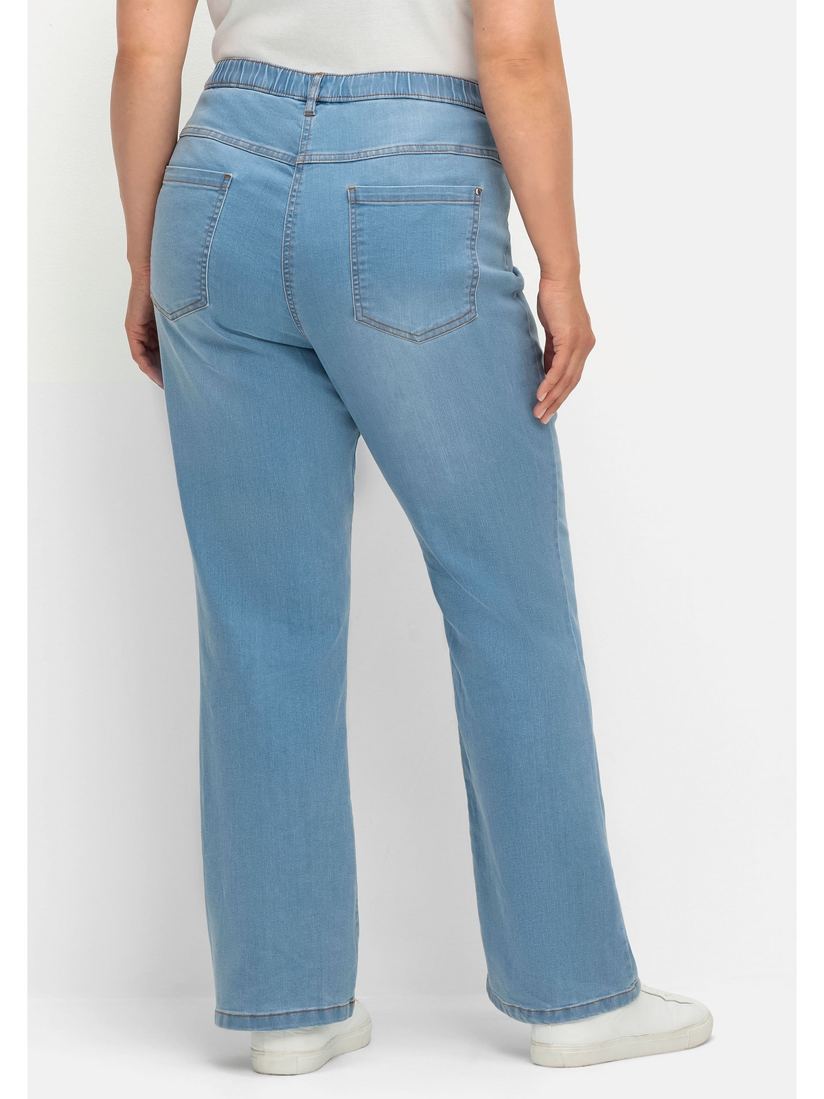 Sheego Bootcut-Jeans mit Komfortbund | kaufen Größen«, walking Used-Effekten online I\'m und »Große