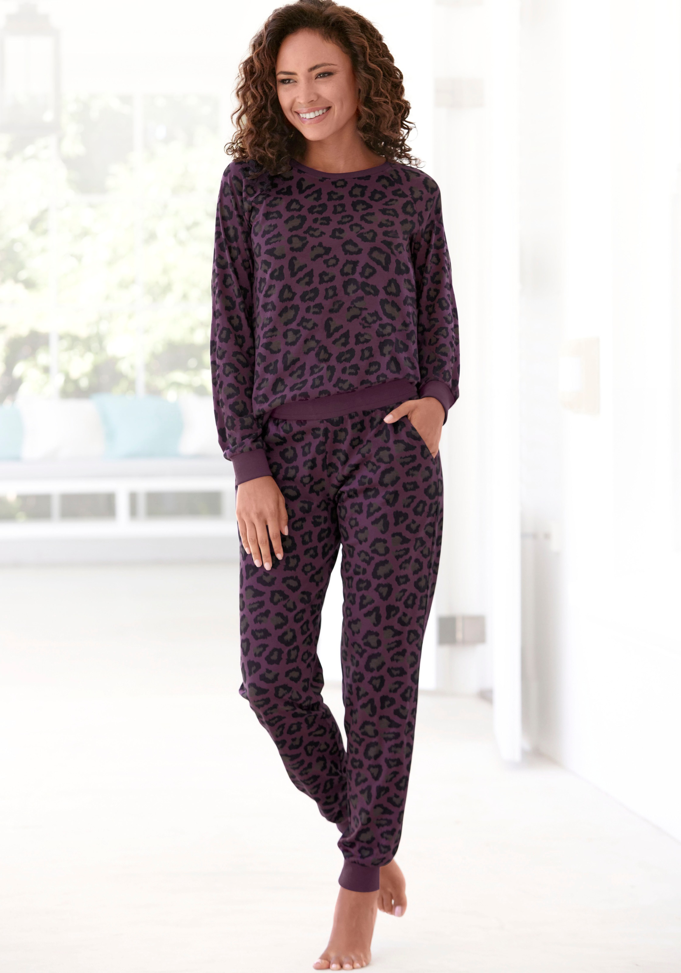 Vivance Dreams Pyjama, (2 tlg.), mit tonalem Animalprint online kaufen |  I\'m walking | Shortys
