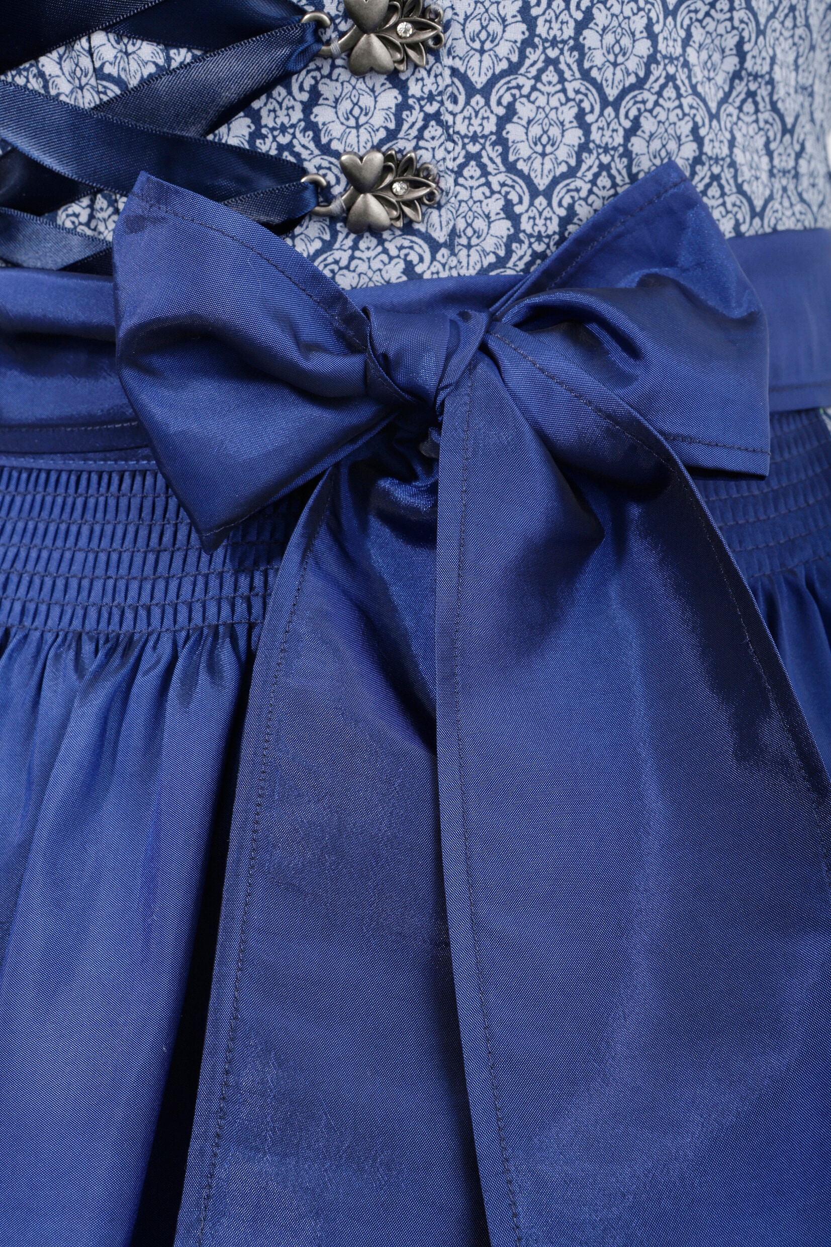 Krüger Madl Dirndl, (2 tlg.), Damen, kurz im modischem Retro-Muster kaufen
