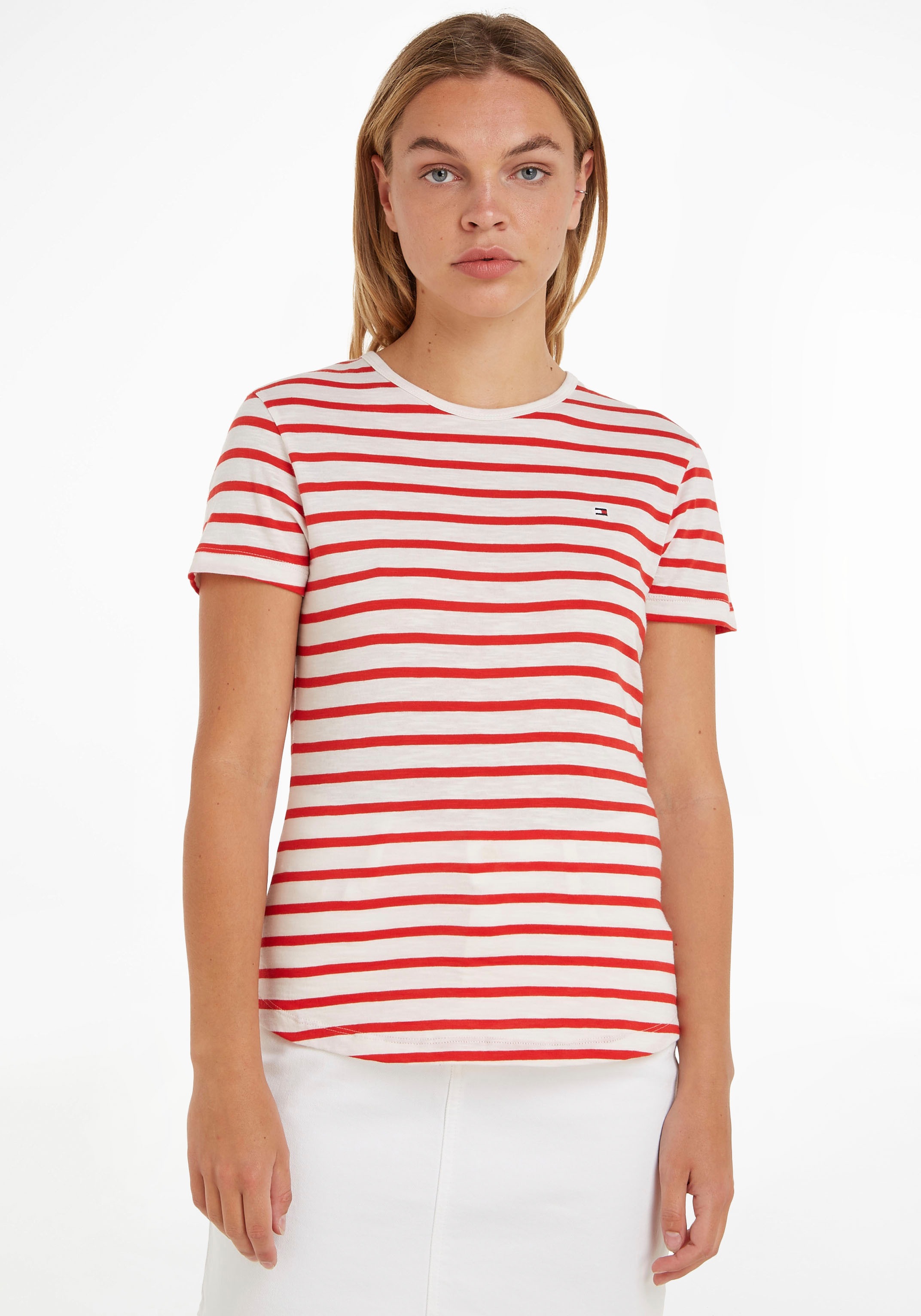 Tommy Hilfiger Rundhalsshirt 1985 SLIM SLUB C-NK SS mit Tommy Hilfiger Logostickerei
