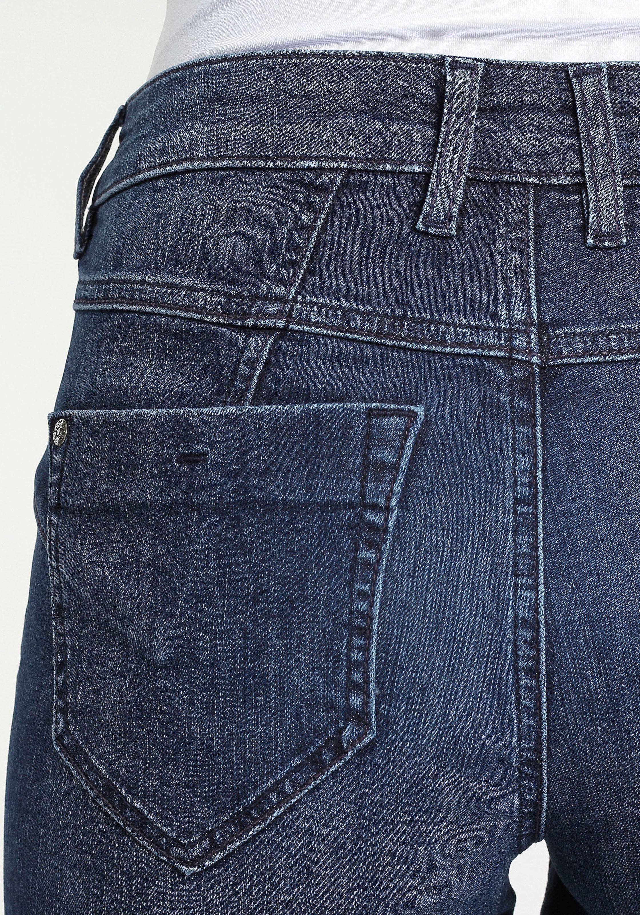 GANG Skinny-fit-Jeans & V-Passe modischer hinten vorn walking online I\'m mit »94MARISSA«, 