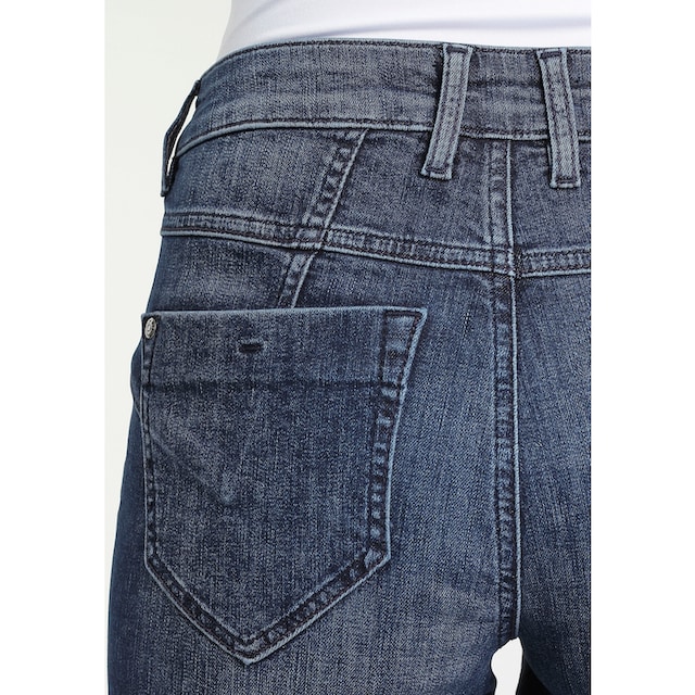 GANG Skinny-fit-Jeans »94MARISSA«, mit modischer V-Passe vorn & hinten  online | I\'m walking
