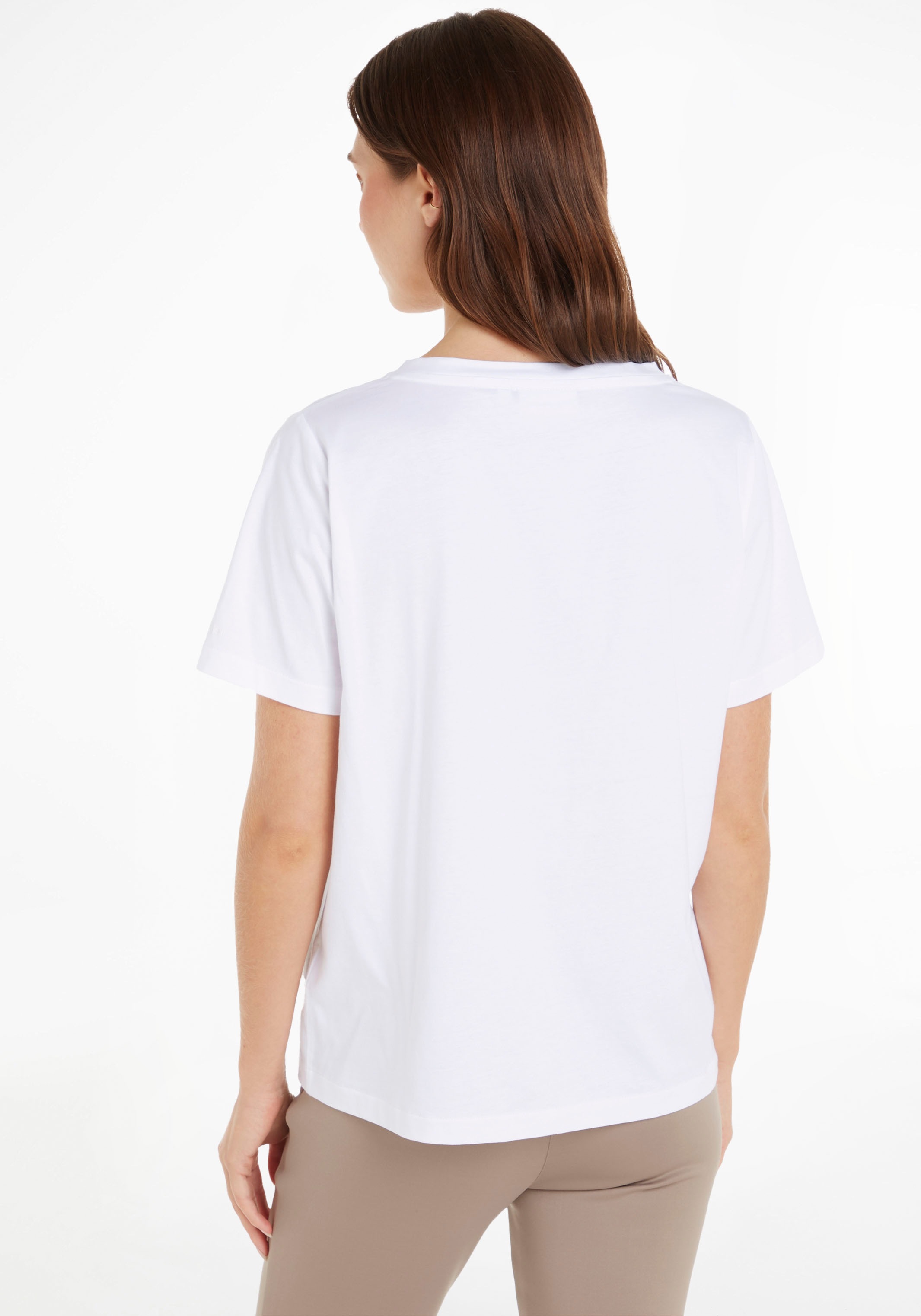 Calvin Klein T-Shirt, mit V-Ausschnitt kaufen | I'm walking