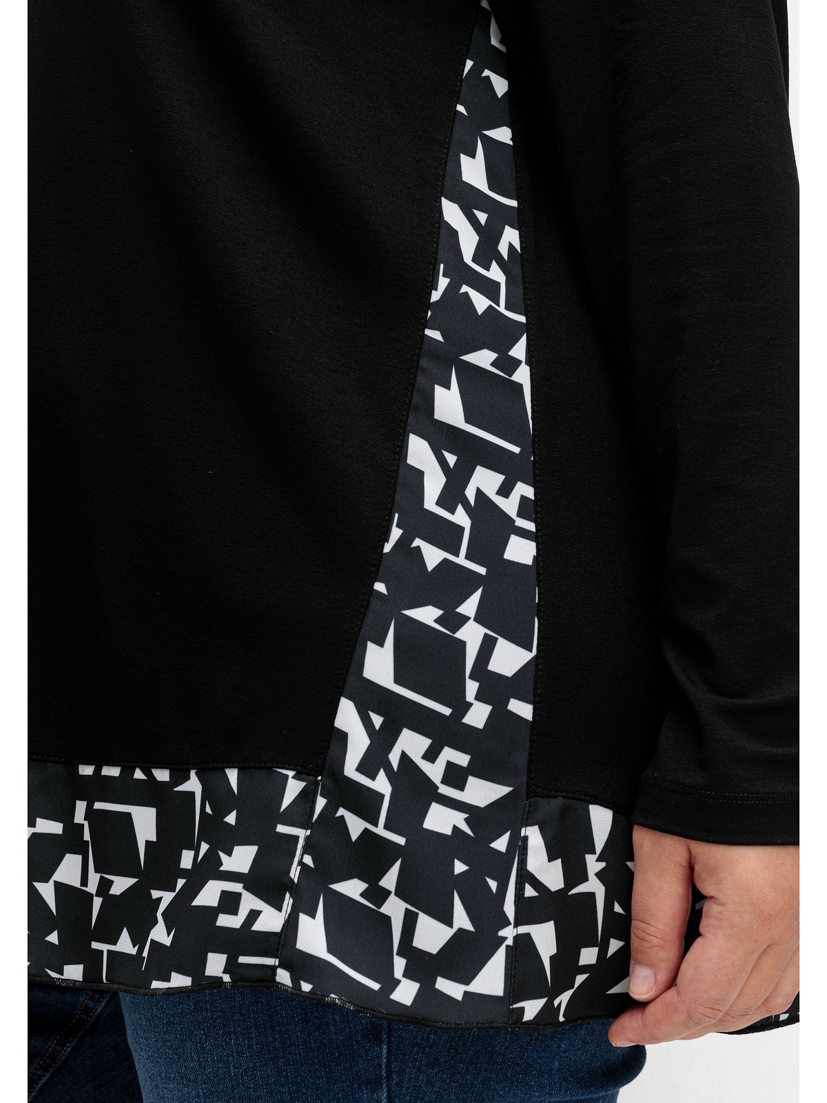 Sheego Longshirt »Große Größen«, in Lagenoptik, mit Grafikprint-Einsatz  online kaufen | I\'m walking | Rundhalsshirts