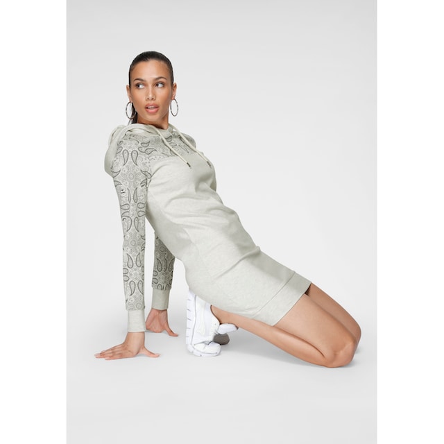 KangaROOS Sweatkleid, mit schönem Print im Ärmel- und Brustbereich  bestellen | I\'m walking