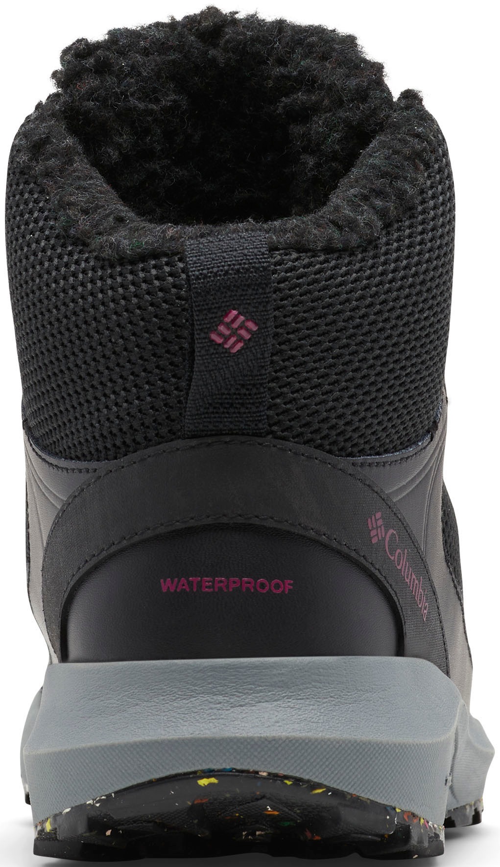 trailstorm mid waterproof omni heat