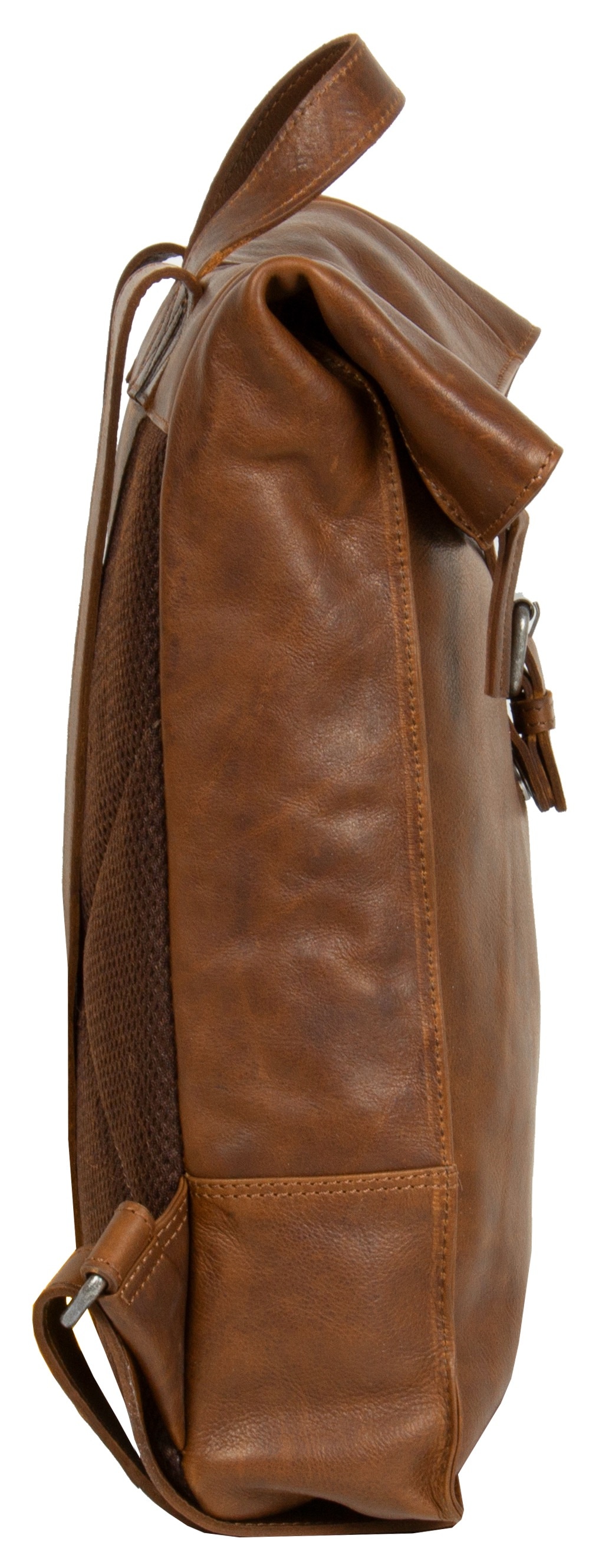 MUSTANG Cityrucksack »Memphis backpack flap«, aus hochwertigem Leder kaufen  | I'm walking