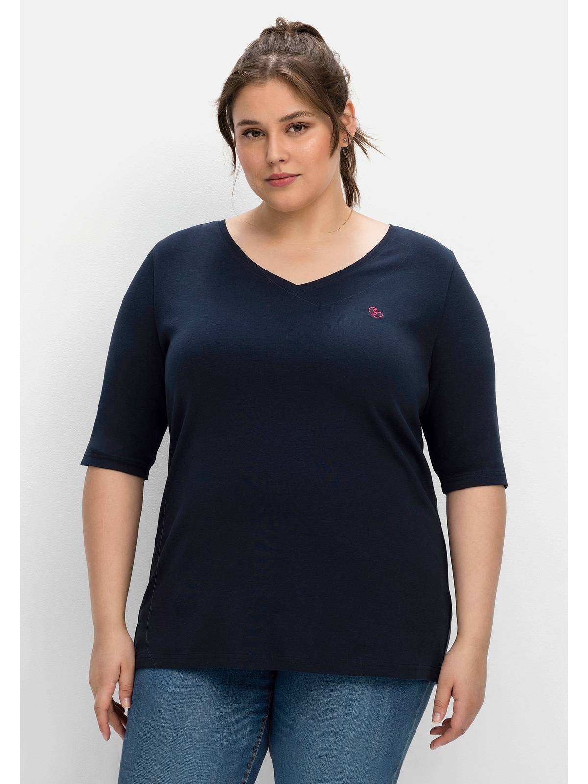 Sheego T-Shirt »Große Größen«, mit V-Ausschnitt, in Rippqualität online |  I\'m walking