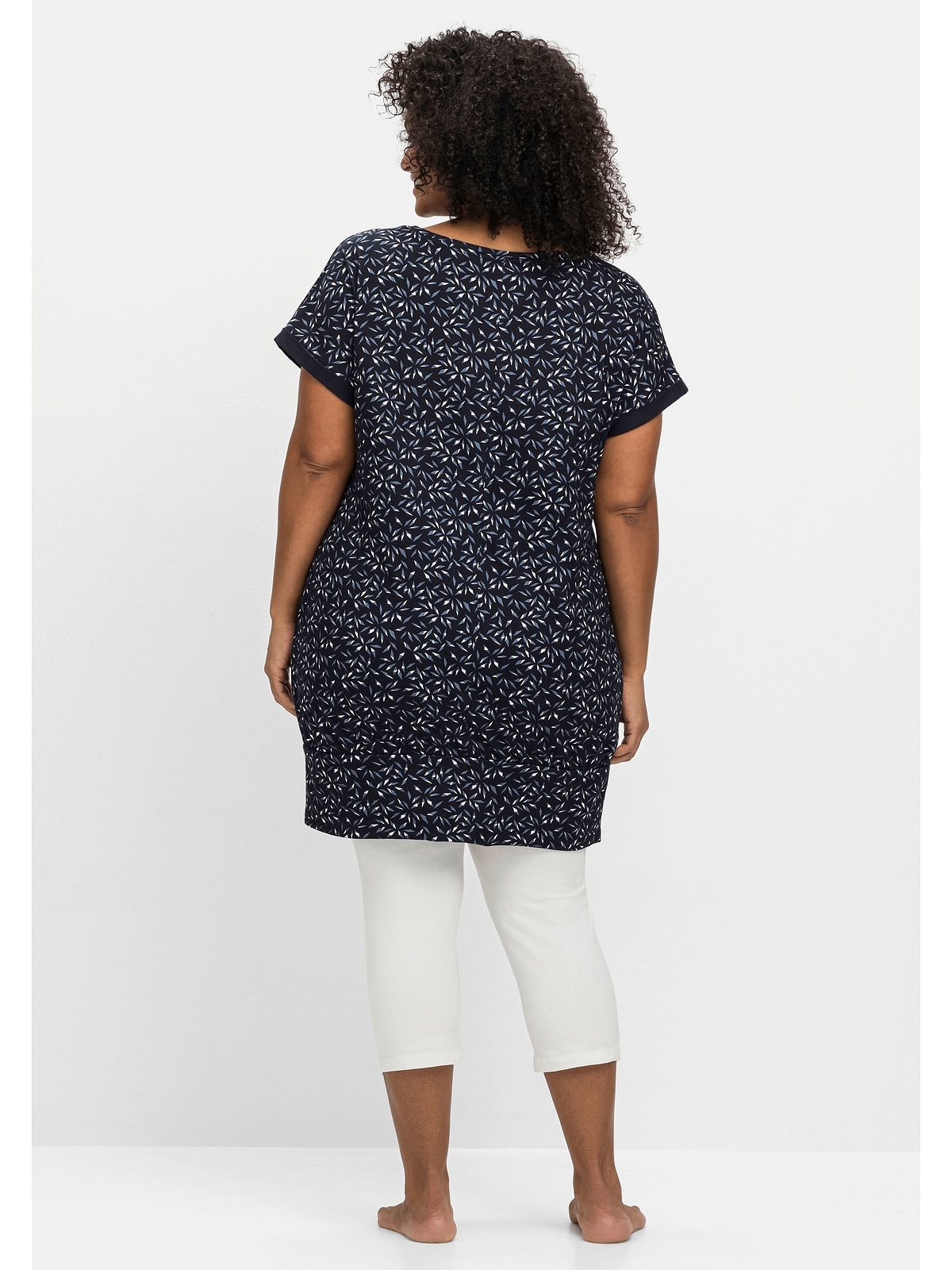 Sheego Shirtkleid »Große Größen«, mit Alloverdruck und breitem Saum kaufen  | I\'m walking