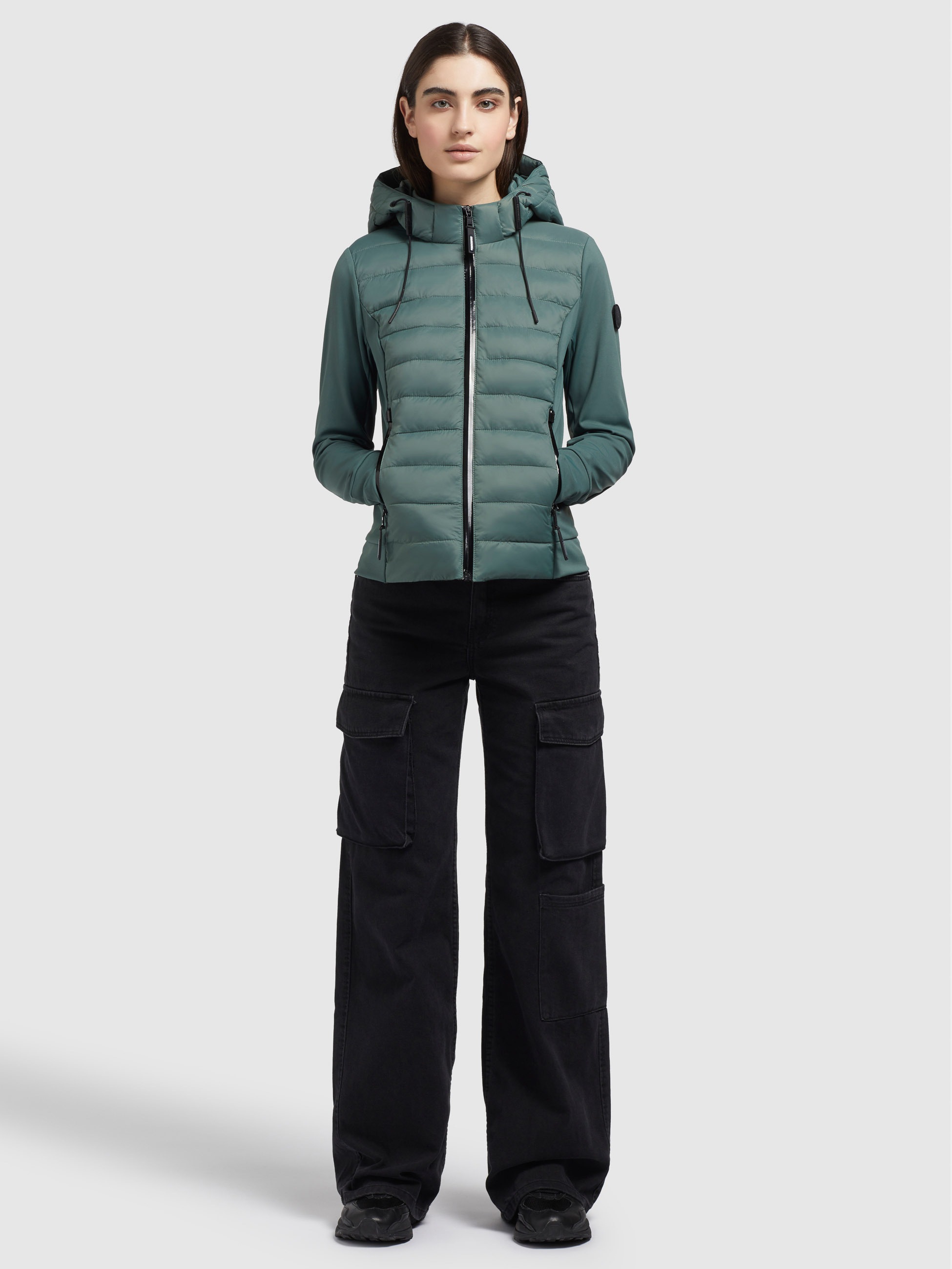 khujo Steppjacke khujo Jacke GHITA MATT (1 St.) mit Kapuze