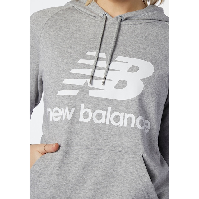 New Balance Kapuzensweatshirt »NB ESSENTIALS STACKED LOGO HOODIE« bestellen  | I\'m walking