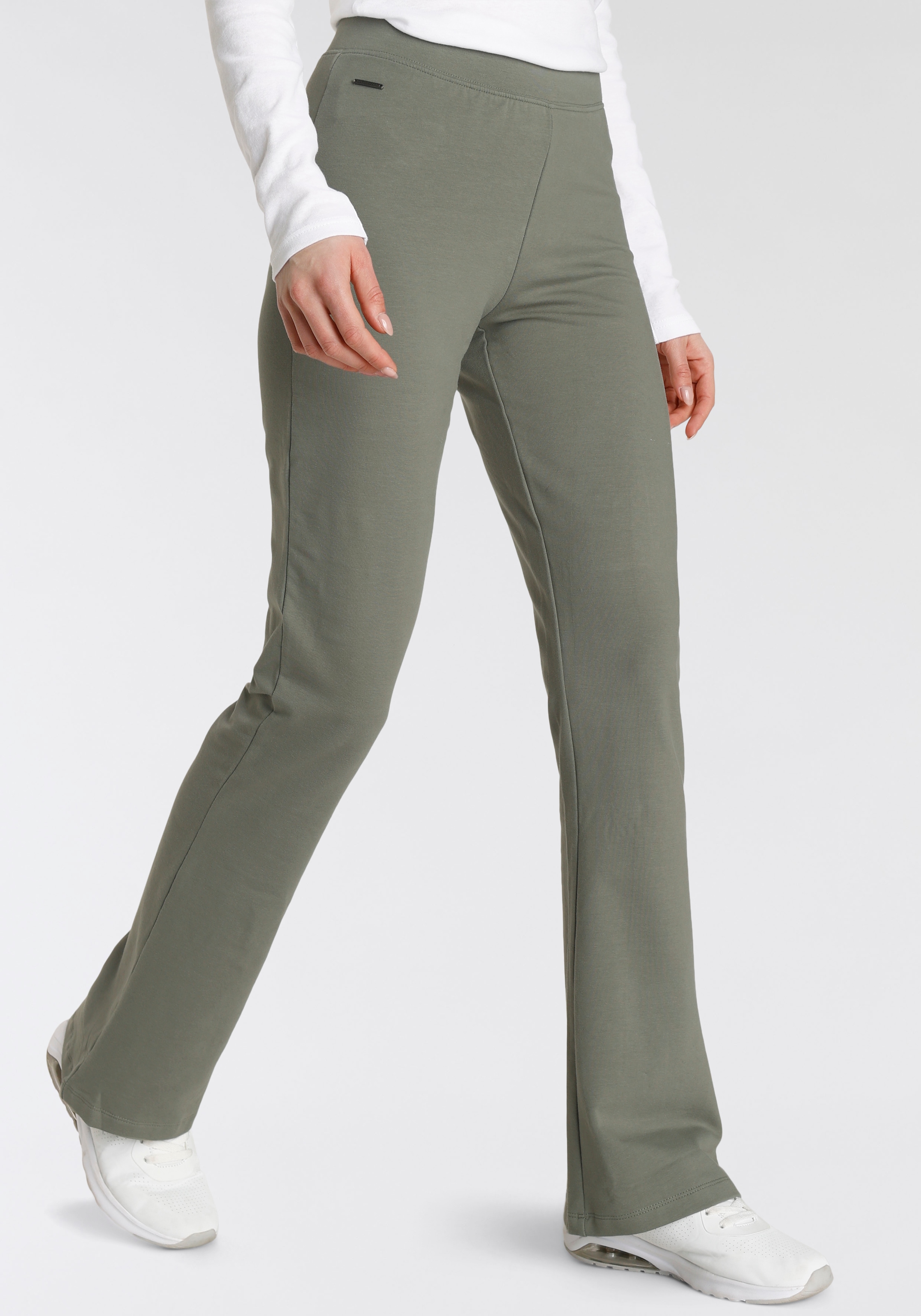 KangaROOS Jazzpants, (1 tlg.), mit hohem Stretch-Anteil sitzt wie eine  zweite Haut kaufen
