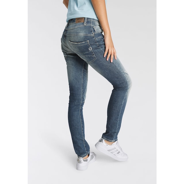 Please Jeans Boyfriend-Jeans »P 78A«, mit leichtem Destroyed Effekt kaufen  | I'm walking