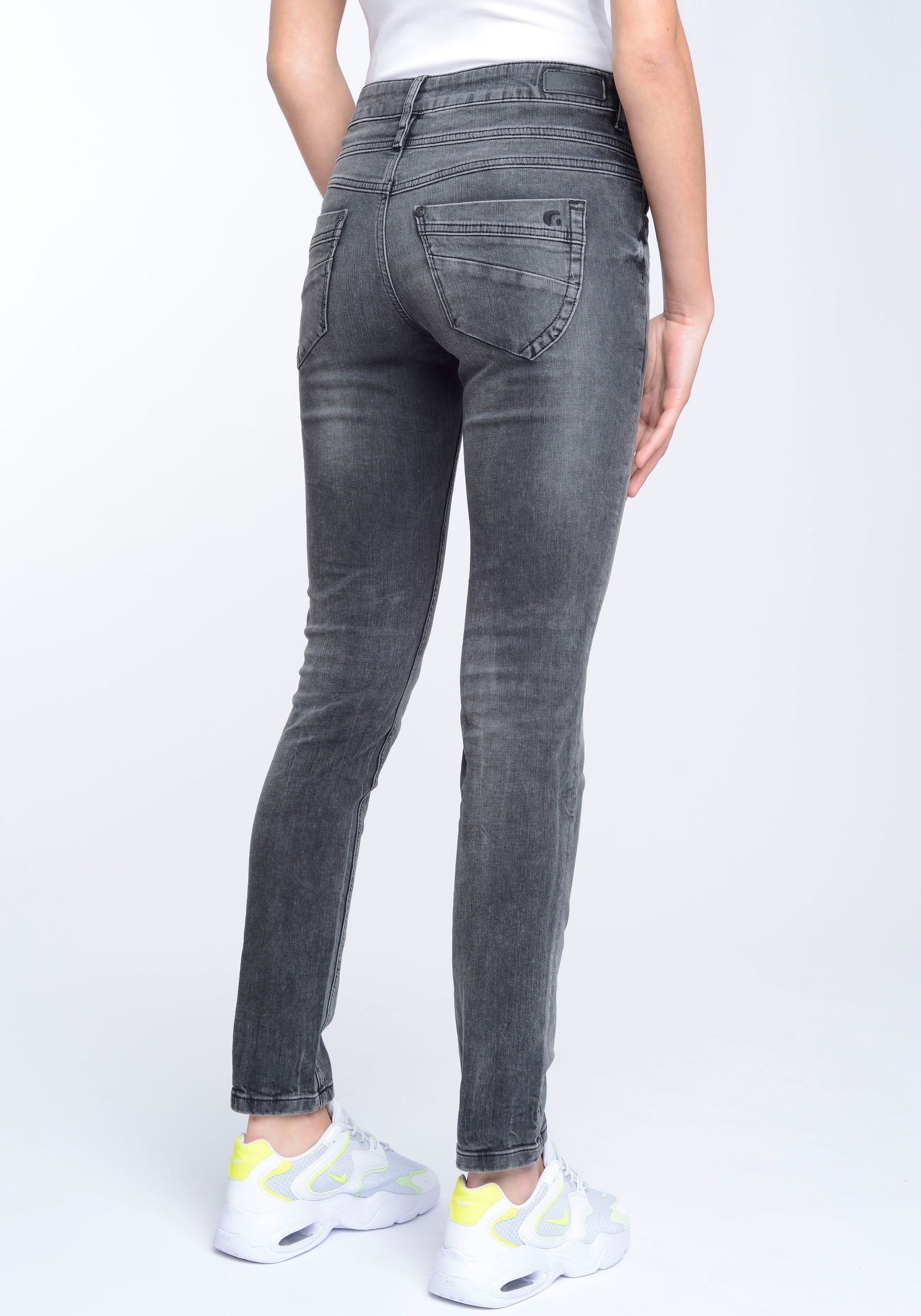 »94MORA«, und GANG I\'m Skinny-fit-Jeans | kaufen Passe 3-Knopf-Verschluss mit walking vorne