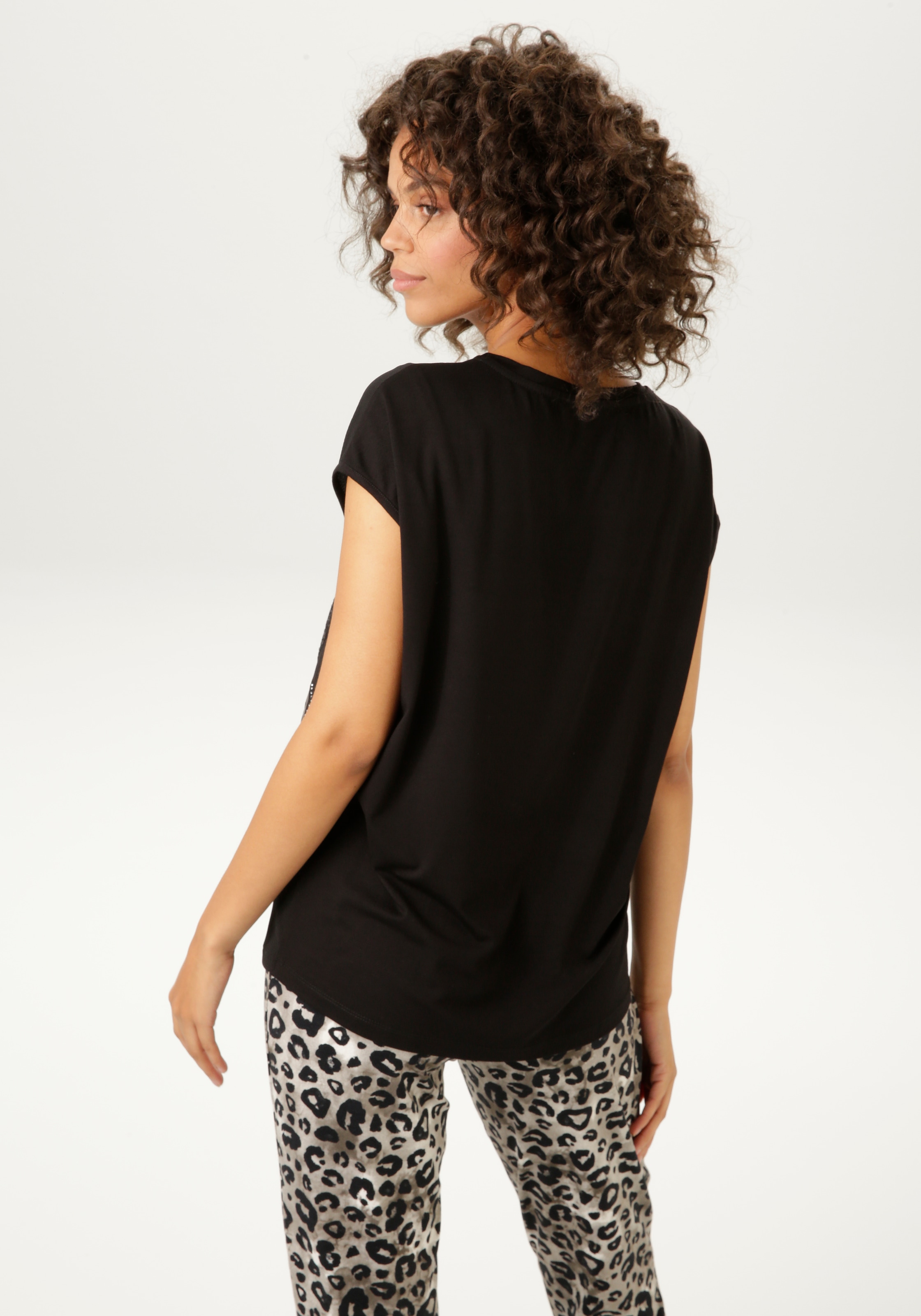 Aniston CASUAL Shirtbluse, mit Pailletten und Glitzersteinchen verziert - NEUE  KOLLEKTION online kaufen | I'm walking
