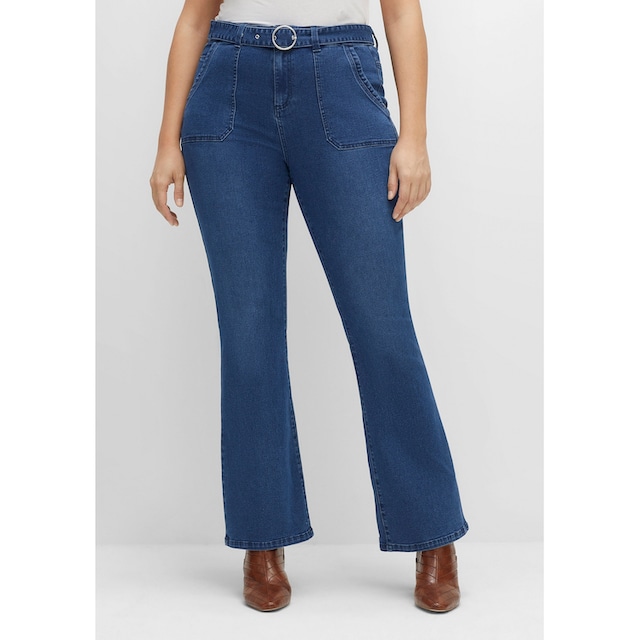 Sheego Bootcut-Jeans »Große Größen«, (Set), mit Stoffgürtel und markanten  Taschen online