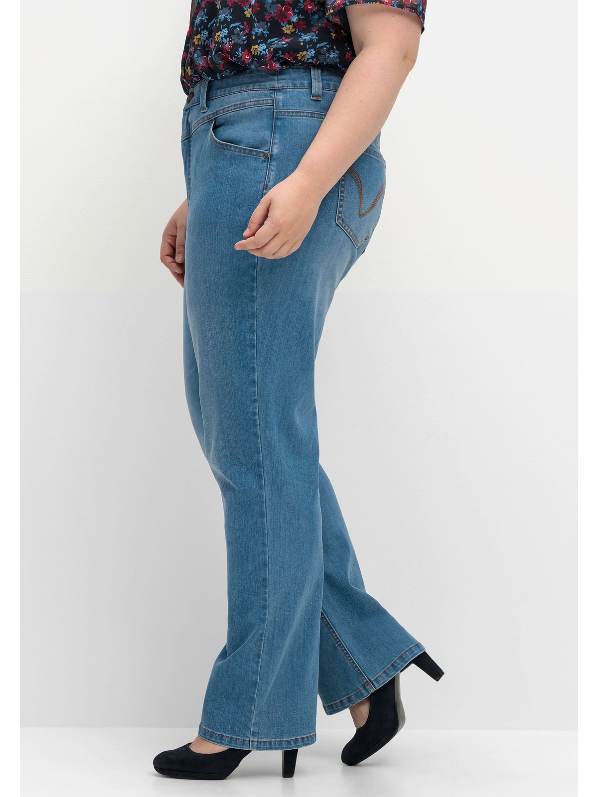 Sheego Stretch-Jeans »Große kaufen Größen«, mit walking I\'m | Bodyforming-Effekt