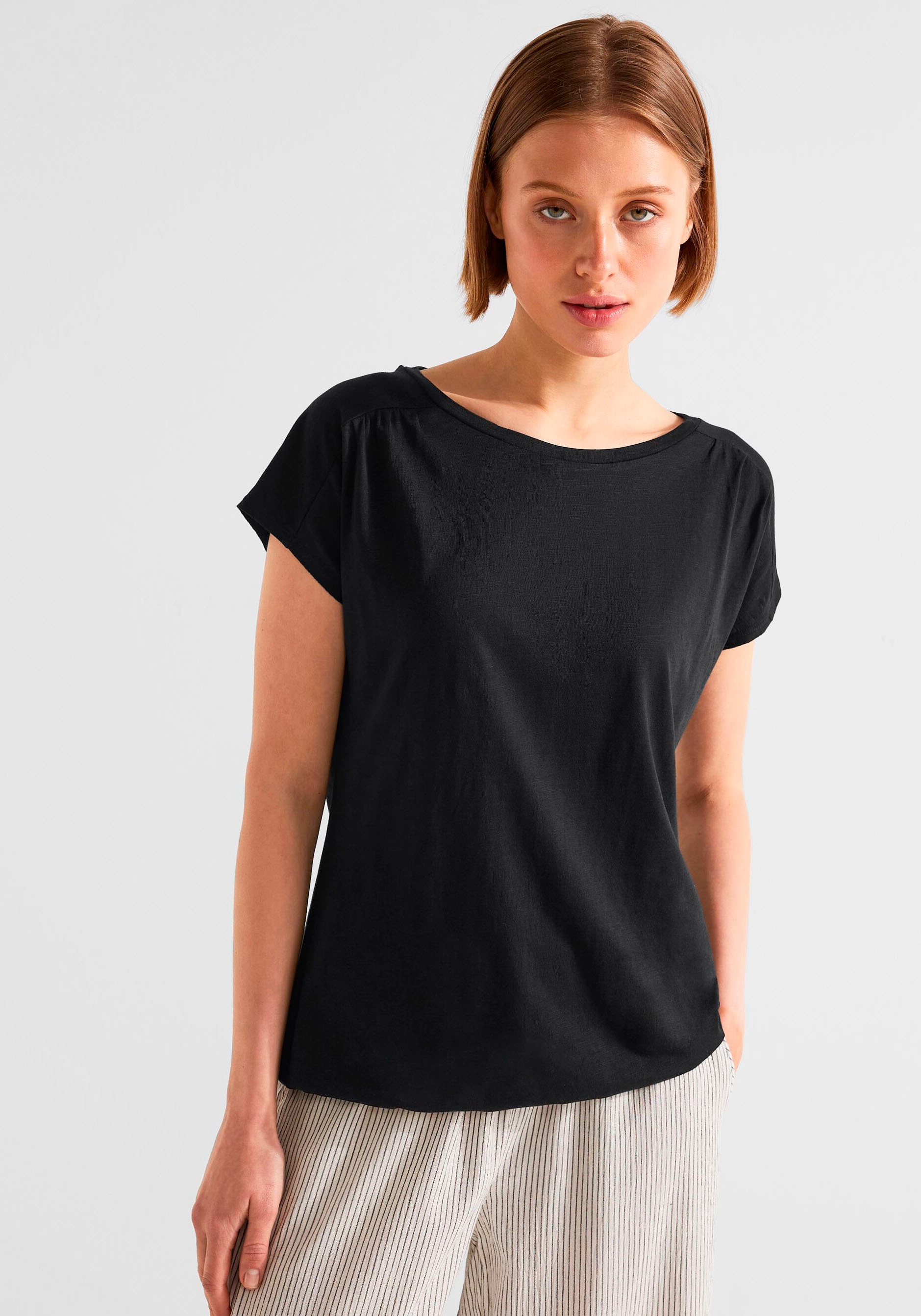 STREET I\'m elastischem für walking Sitz ONE T-Shirt, | perfekten online Saum mit