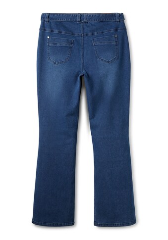 Sheego Bootcut-Jeans »Große Größen«, (Set), mit Stoffgürtel und markanten Taschen kaufen