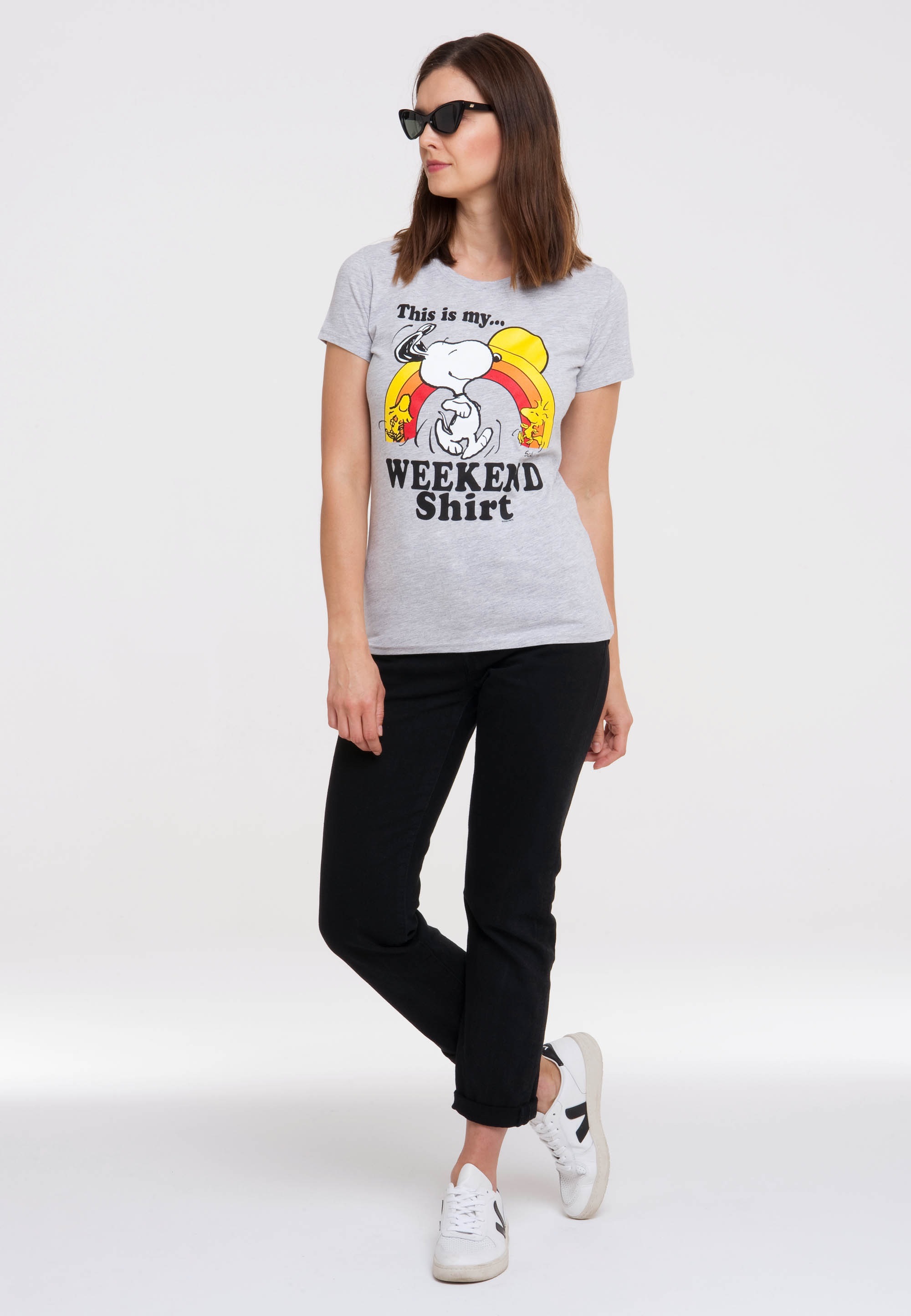 I\'m & mit walking shoppen lizenziertem T-Shirt - - Originaldesign | Woodstock LOGOSHIRT Snoopy »Peanuts Weekend«,