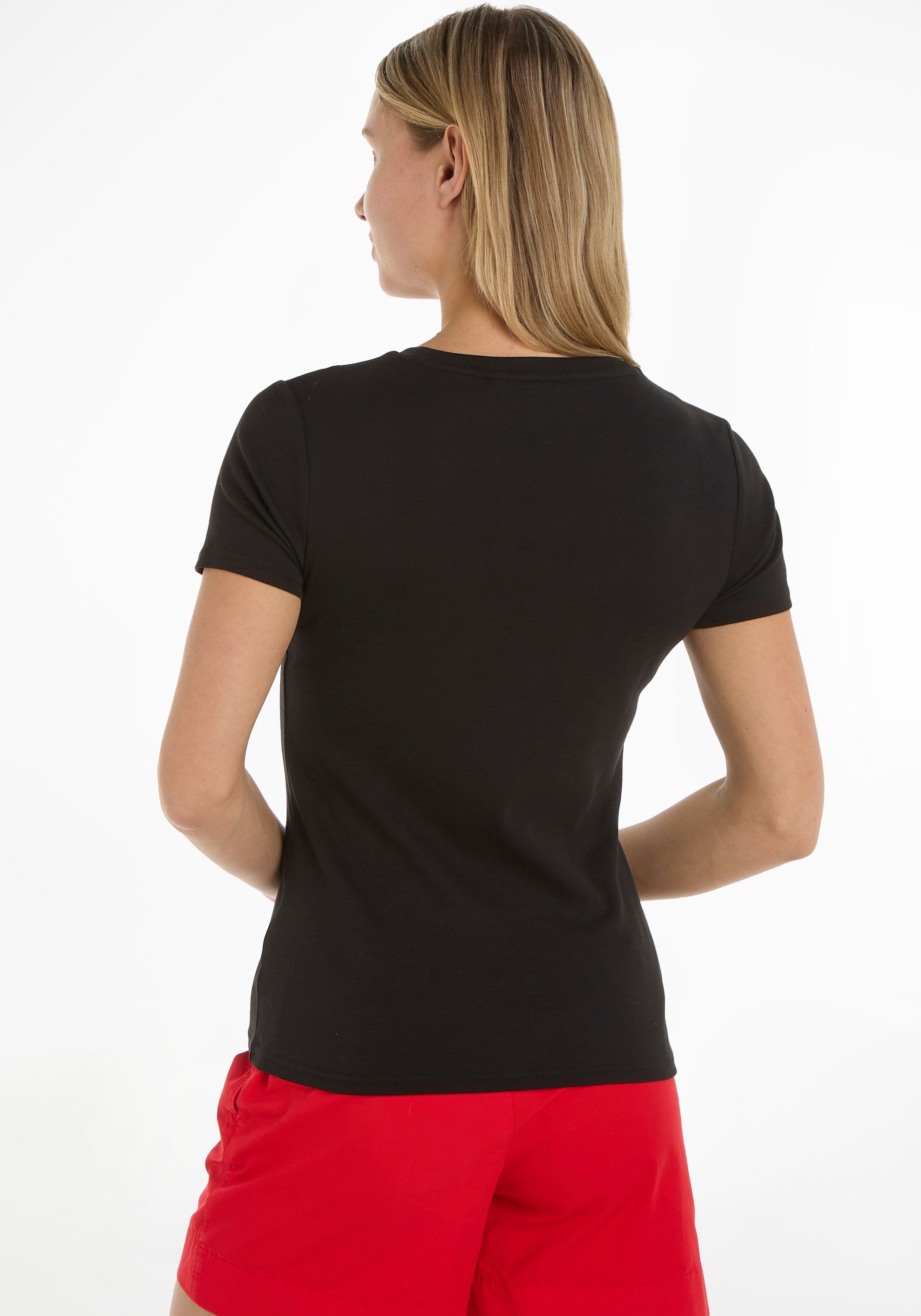 Tommy Hilfiger T-Shirt »SLIM CODY RIB C-NK SS«, mit dezenter Tommy Hilfiger Logostickerei