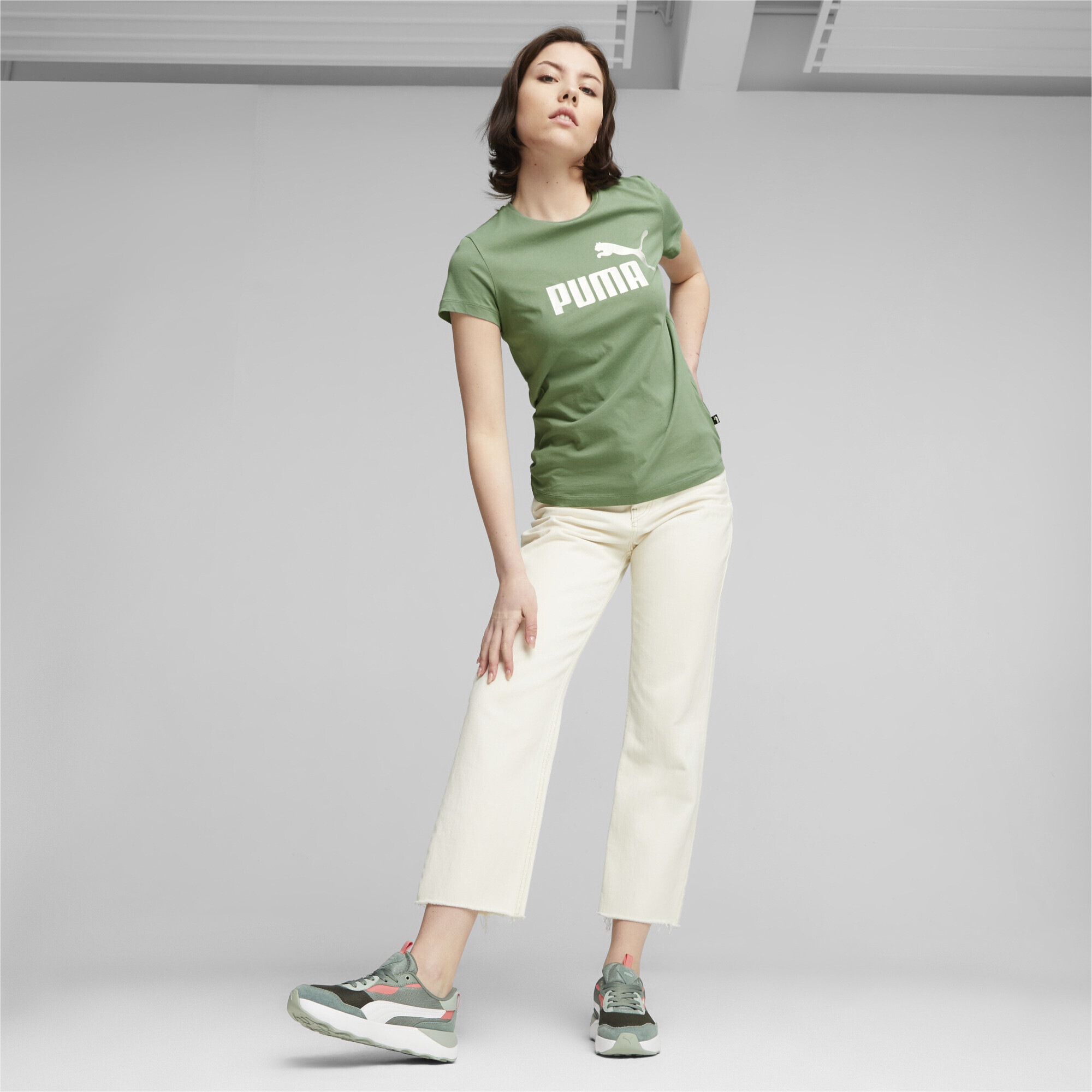 walking Damen« »Essentials+ | PUMA T-Shirt bestellen I\'m T-Shirt Logo Metallic