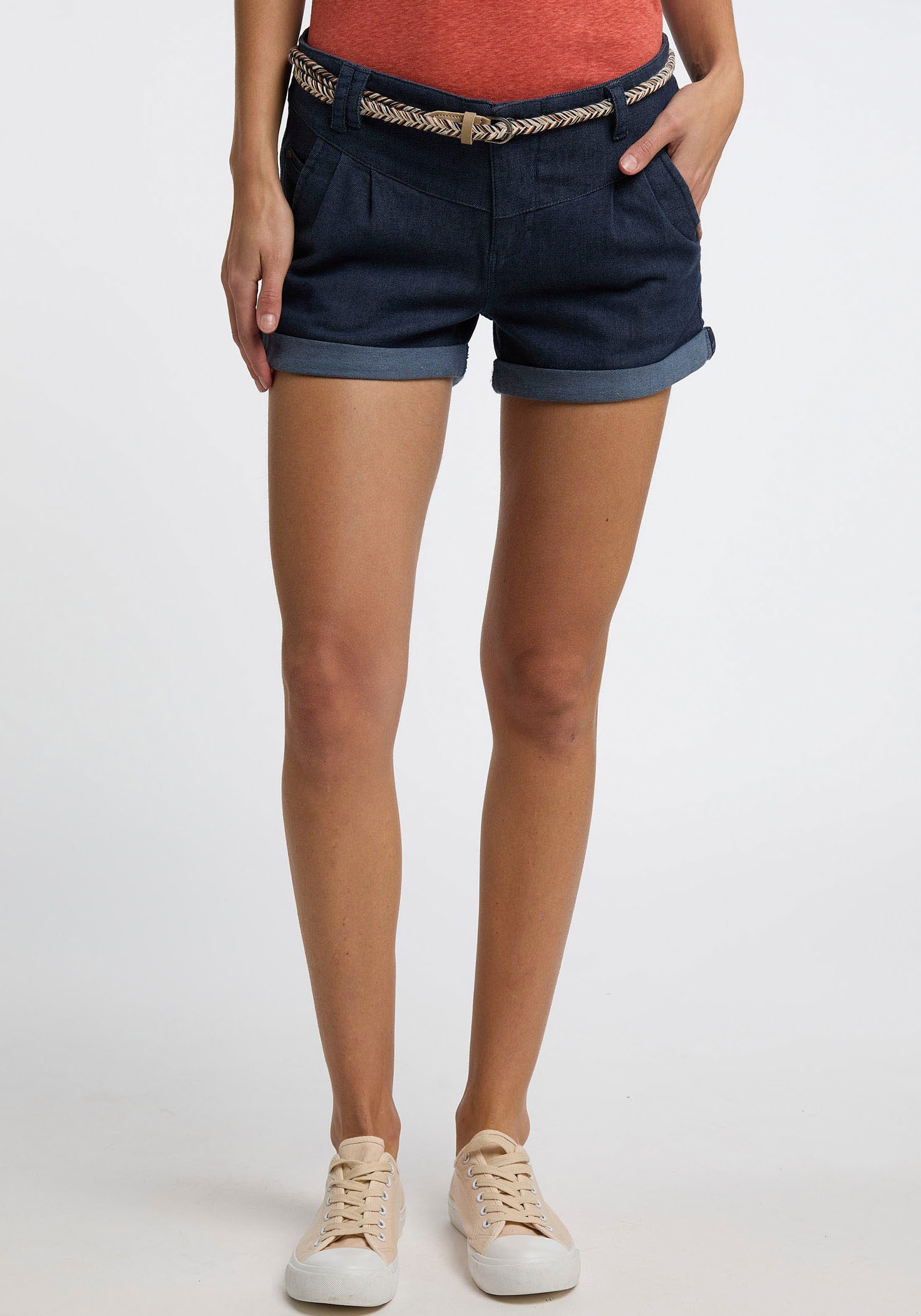 Ragwear Shorts HEEVEN A inklusive Gürtel in schöner Flechtoptik
