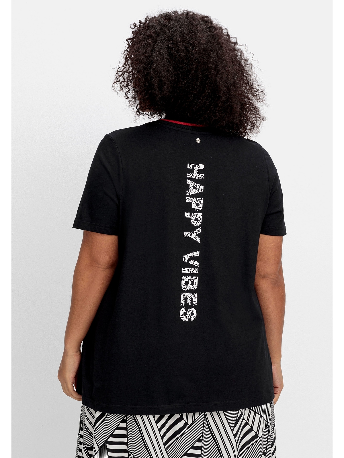 Sheego T-Shirt »Große Größen«, shoppen mit dem Rücken Statementprint auf