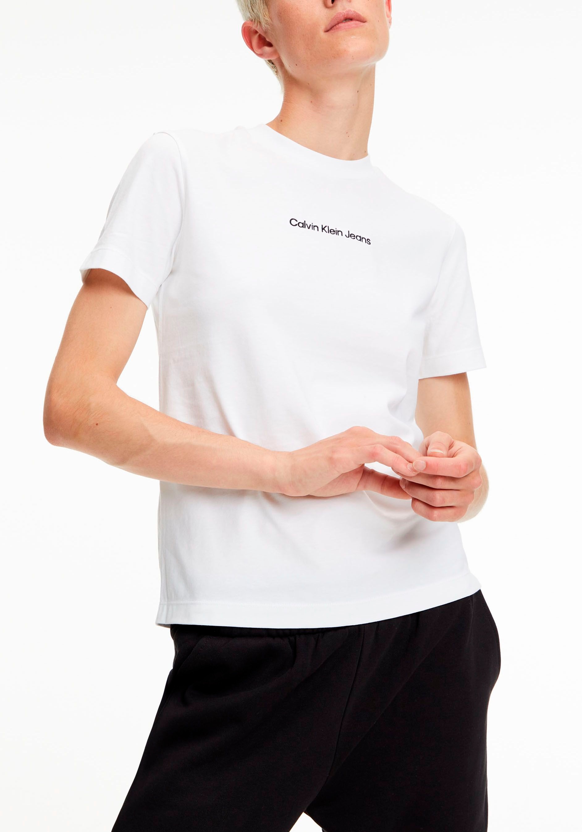 Calvin Klein reiner aus bestellen Jeans Baumwolle T-Shirt