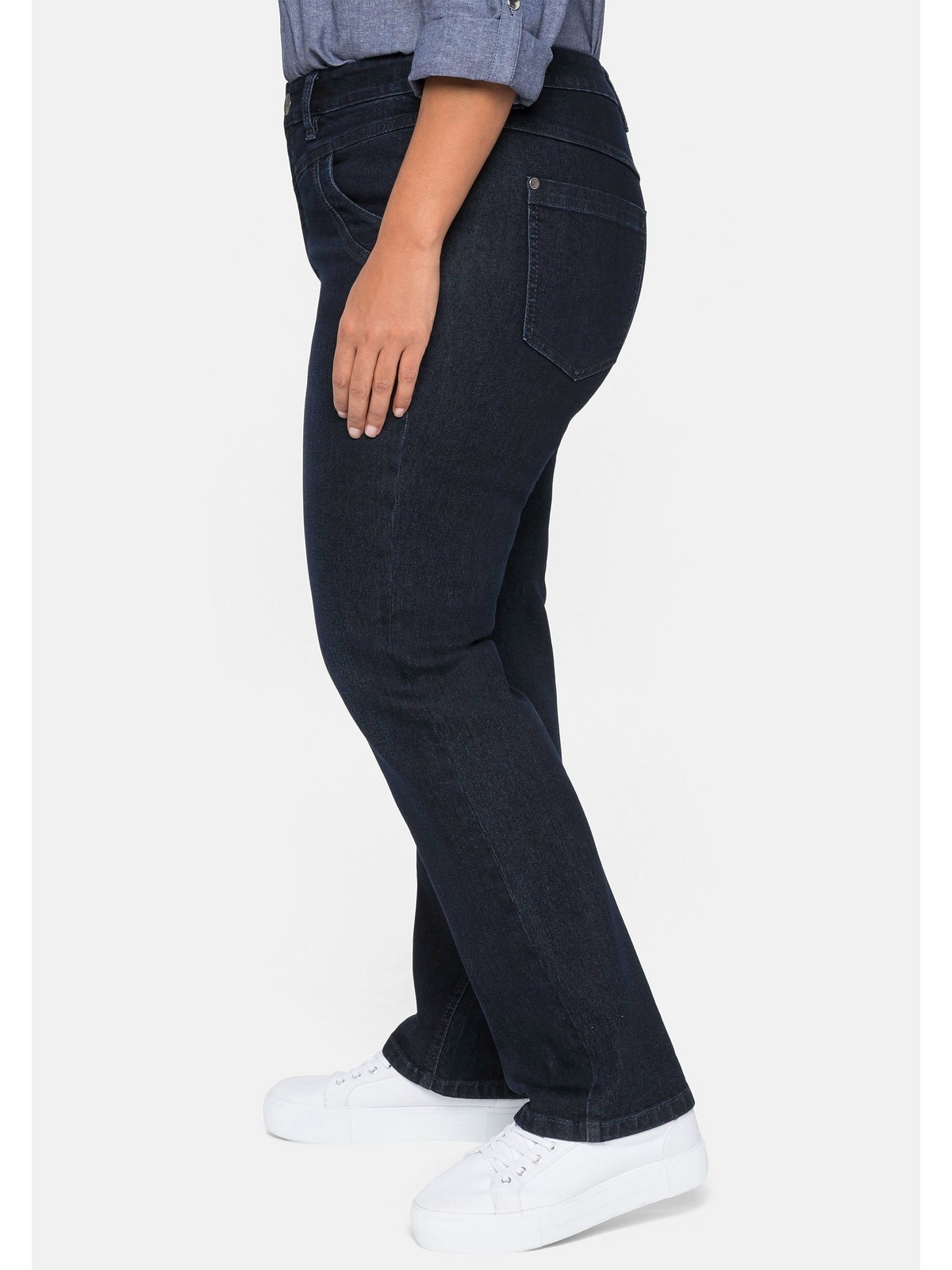 Nahtführung Knopfverschluss I\'m und | »Große Gerade Sheego V-förmiger Größen«, mit shoppen walking Jeans