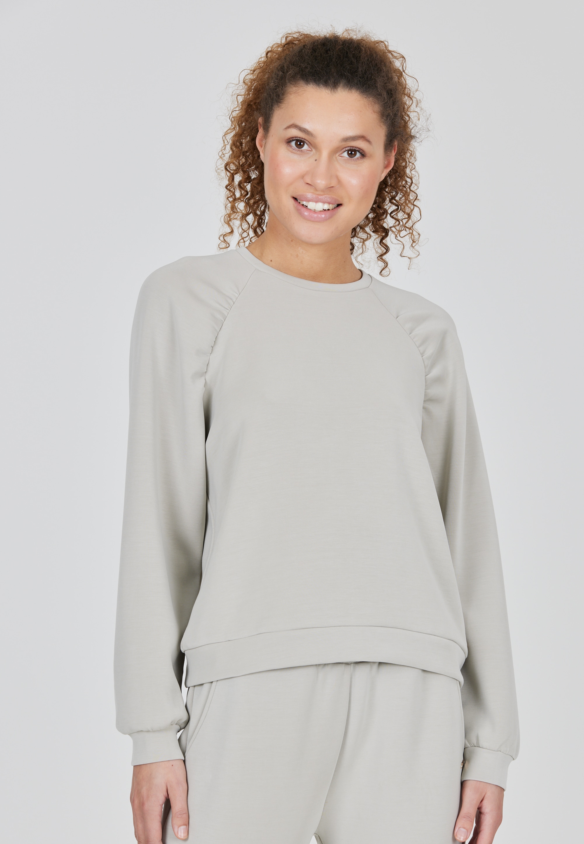 »Jillnana«, in schlichtem ATHLECIA Sweatshirt Design shoppen