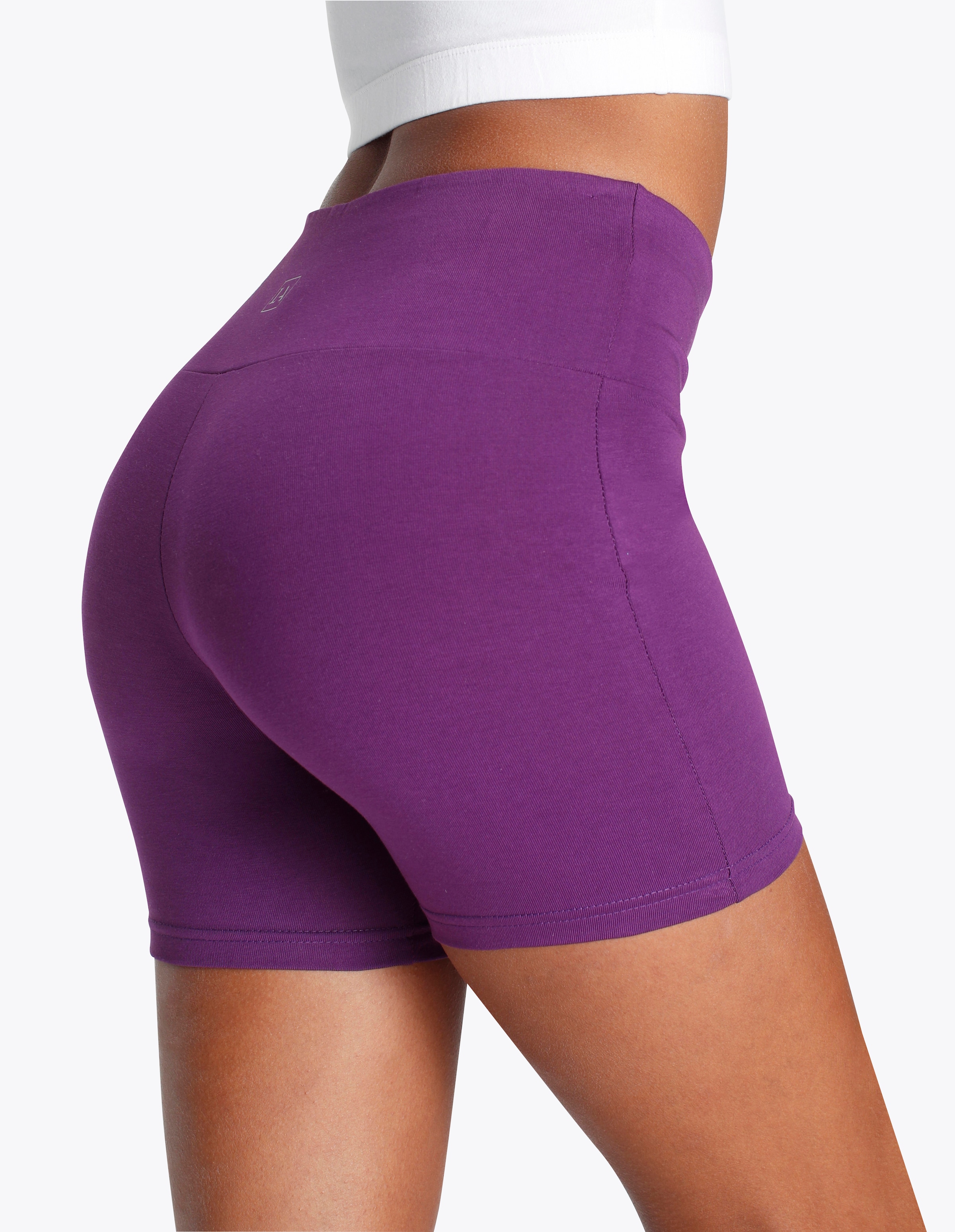 LASCANA Shorts »mit breitem und online Bündchen«, Logodruck