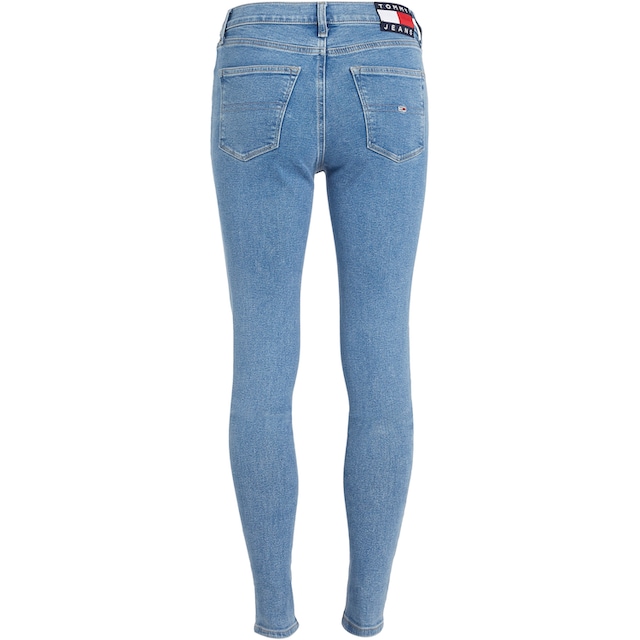 Tommy Jeans Skinny-fit-Jeans »Nora«, mit Tommy Jeans Label-Badge & Passe  hinten shoppen | I\'m walking | Stretchjeans