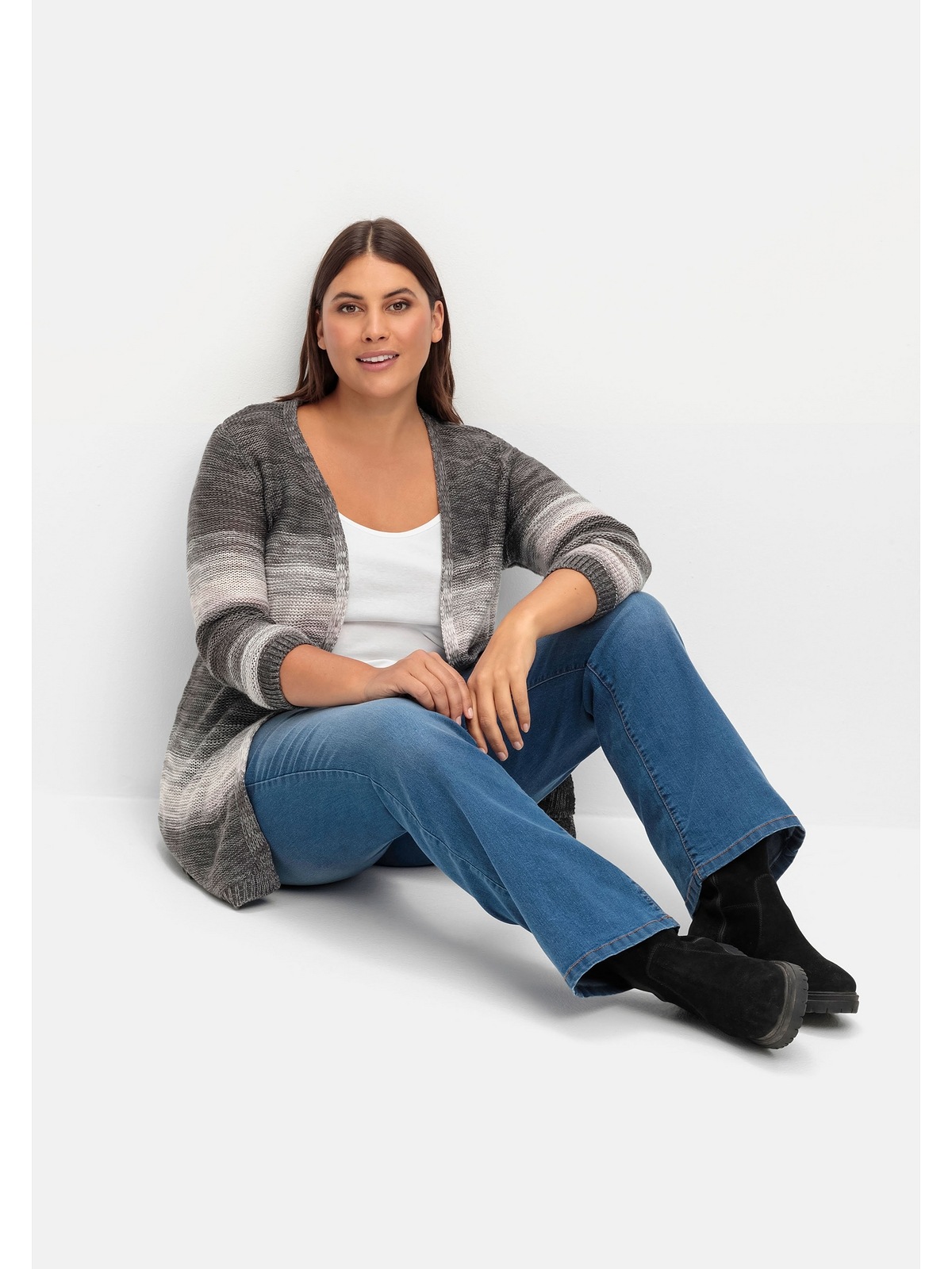 walking Bootcut-Jeans Sheego und online Komfortbund mit kaufen I\'m »Große | Used-Effekten Größen«,