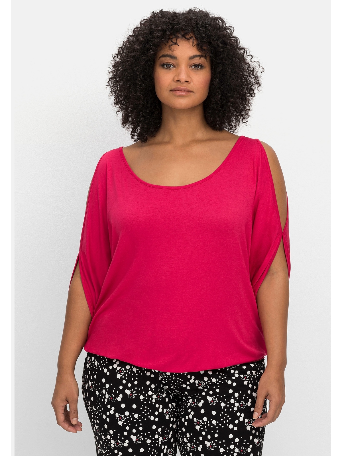 Sheego T-Shirt »Große Größen«, mit geschlitzten Fledermausärmeln online |  I\'m walking | T-Shirts