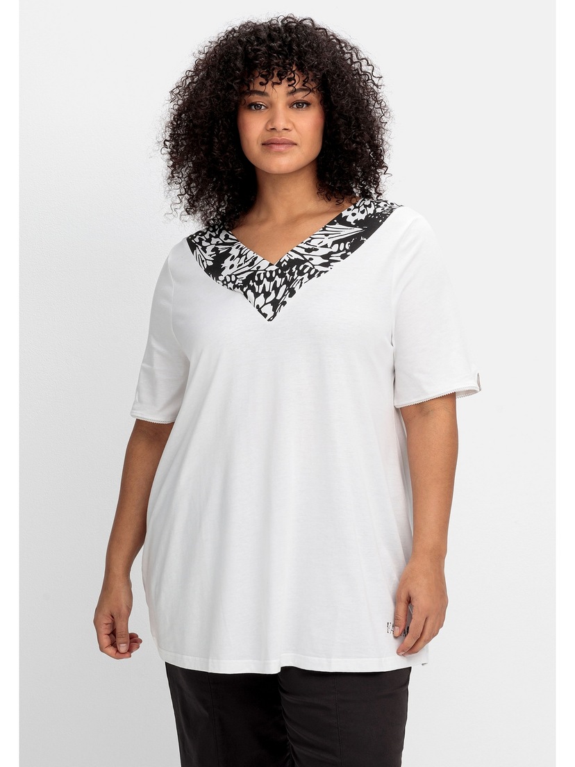 Sheego Longshirt online Taschen | Größen«, kaufen aufgesetzten walking mit I\'m »Große