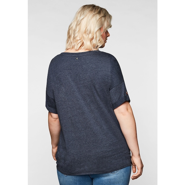 Sheego T-Shirt »Große Größen«, mit Ziernaht und Knotendetail am Saum  bestellen