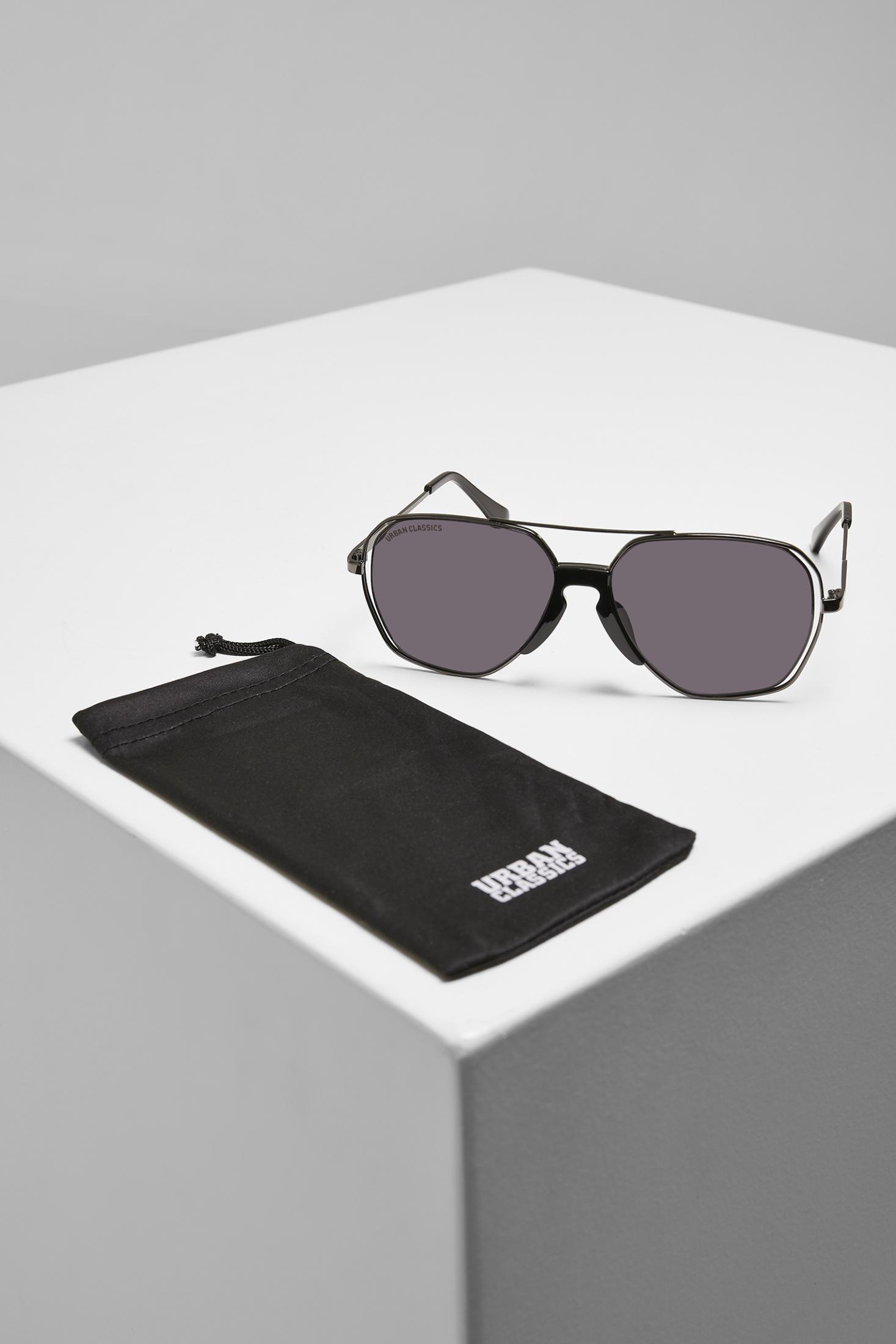 URBAN CLASSICS Sonnenbrille »Sunglasses Karphatos« kaufen