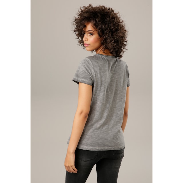 Aniston Frontdruck mit verzierter T-Shirt, Glitzersteinchen CASUAL online