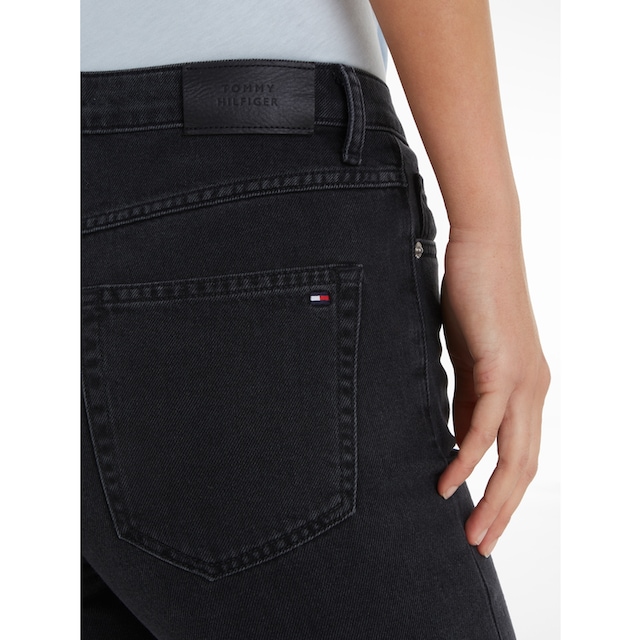 Tommy Hilfiger Straight-Jeans »CLASSIC STRAIGHT HW«, mit Tommy Hilfiger  Leder-Badge shoppen | I\'m walking